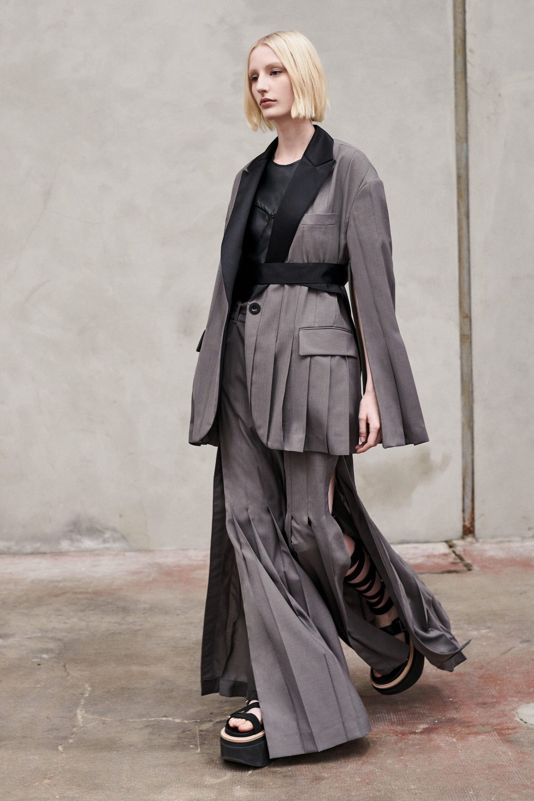 Sacai Resort 23 Look 1