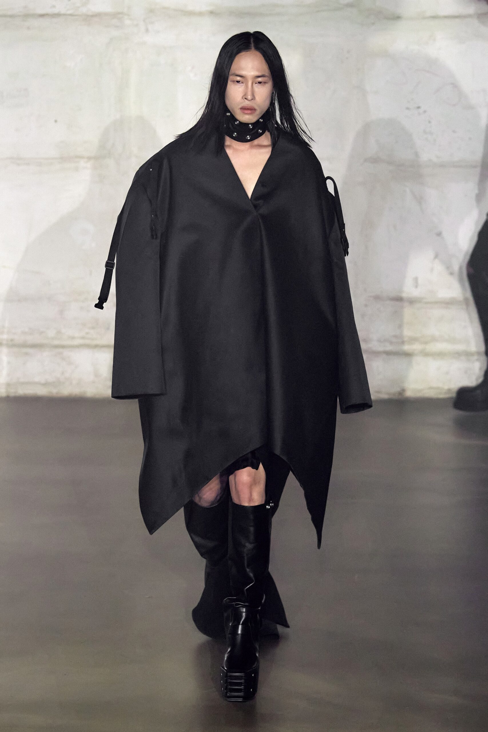 Rick Owens F/W 22 Menswear Look 2