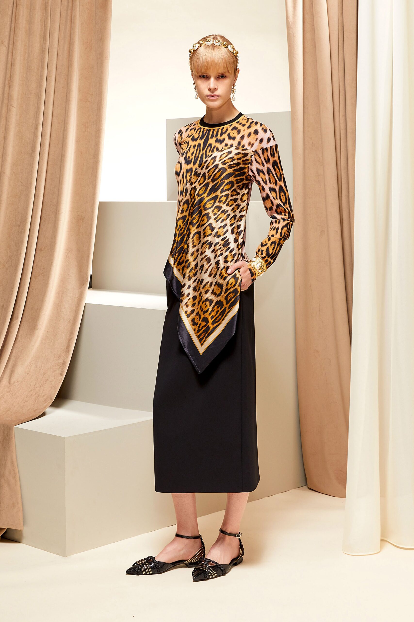 Roberto Cavalli Resort 23 Look 2