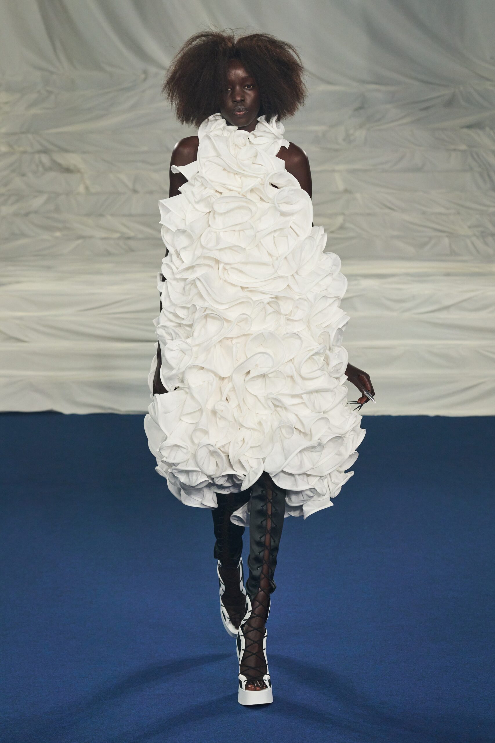 Rochas S/S 23 Look 2