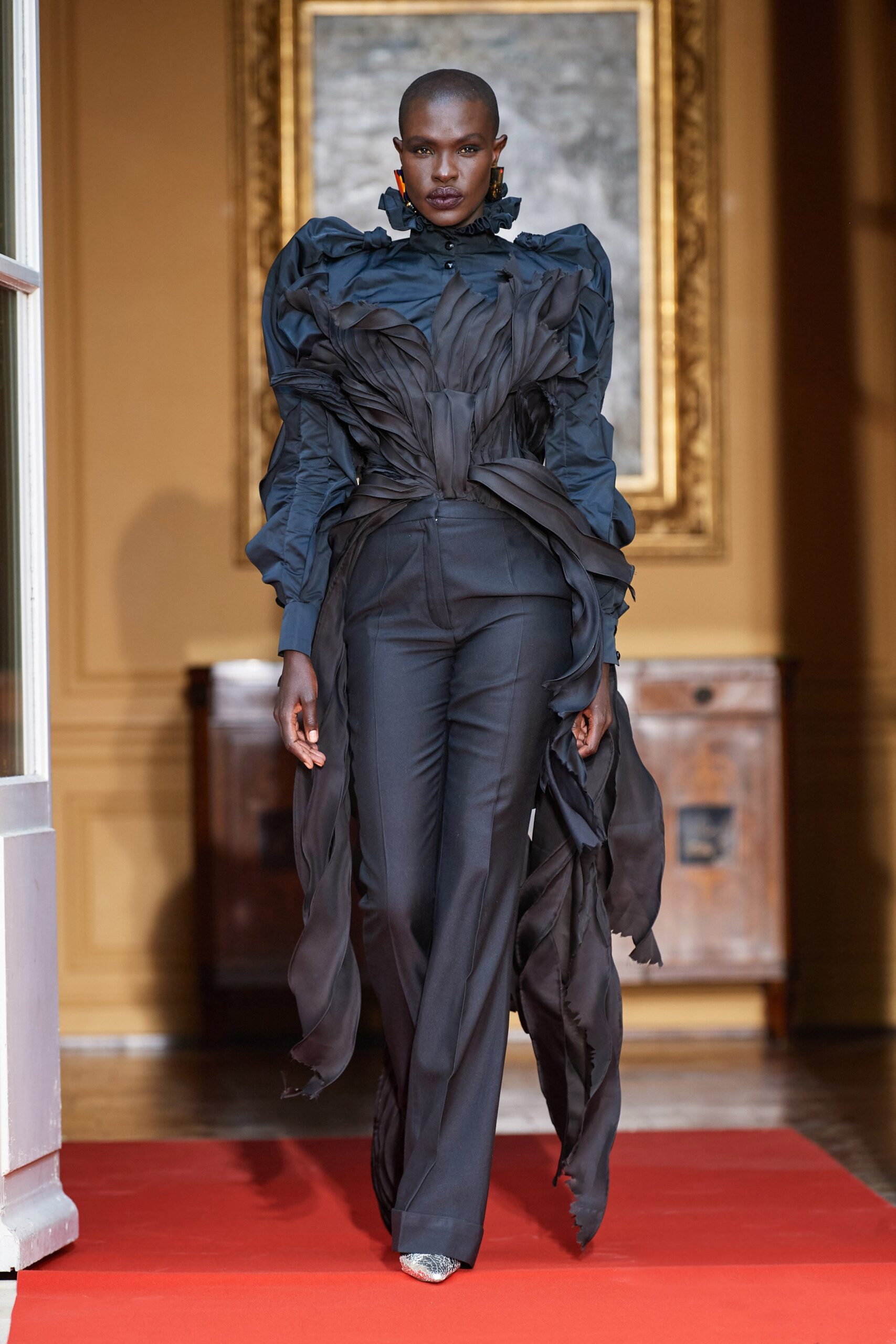 Ronald van der Kemp F/W 22 Couture Look 2