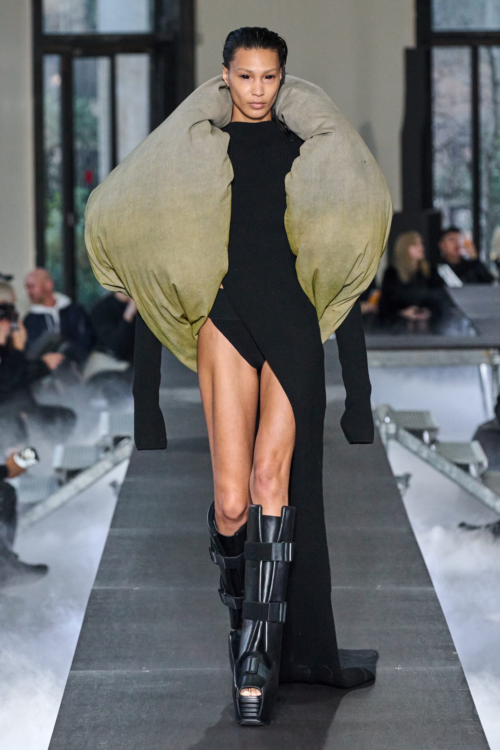 Rick Owens F/W 23 Look 4