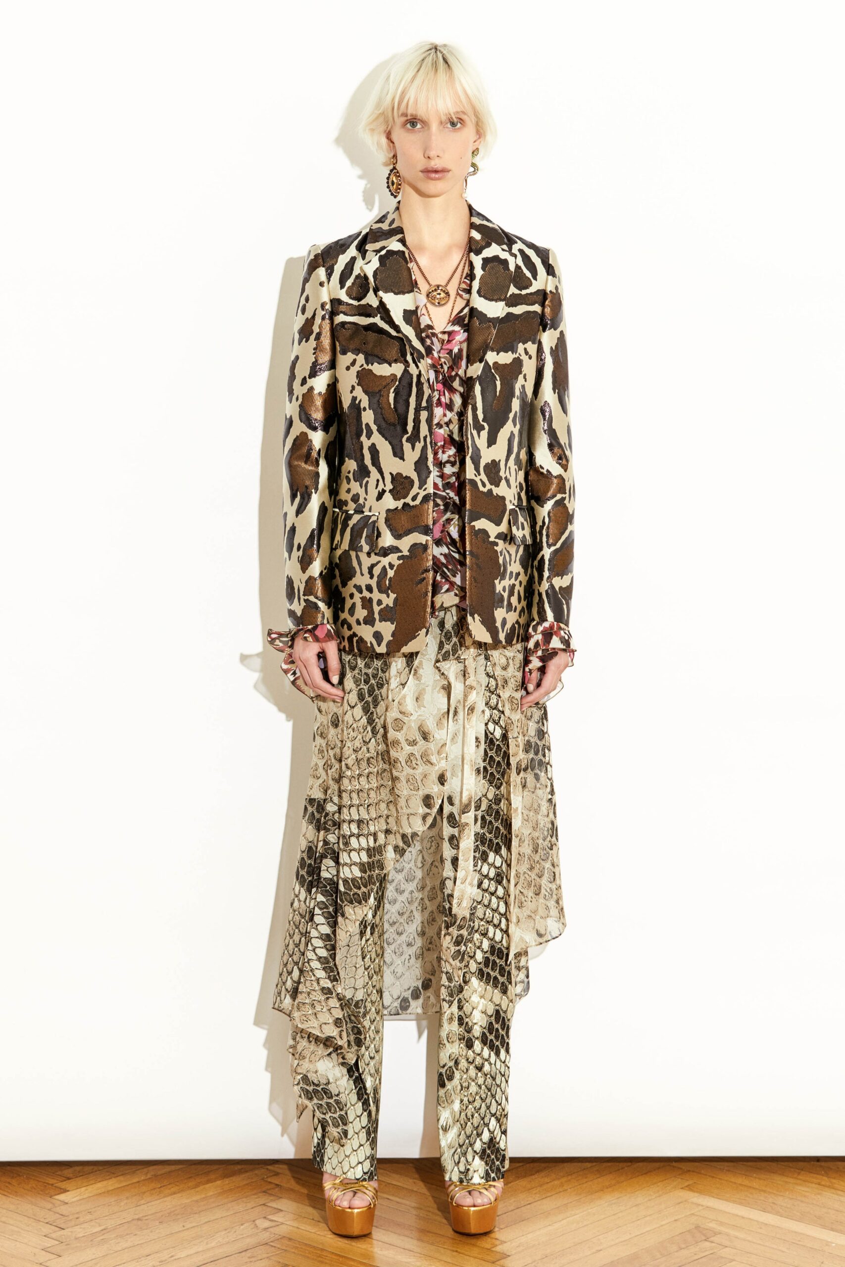 Roberto Cavalli Resort 19 Look 5