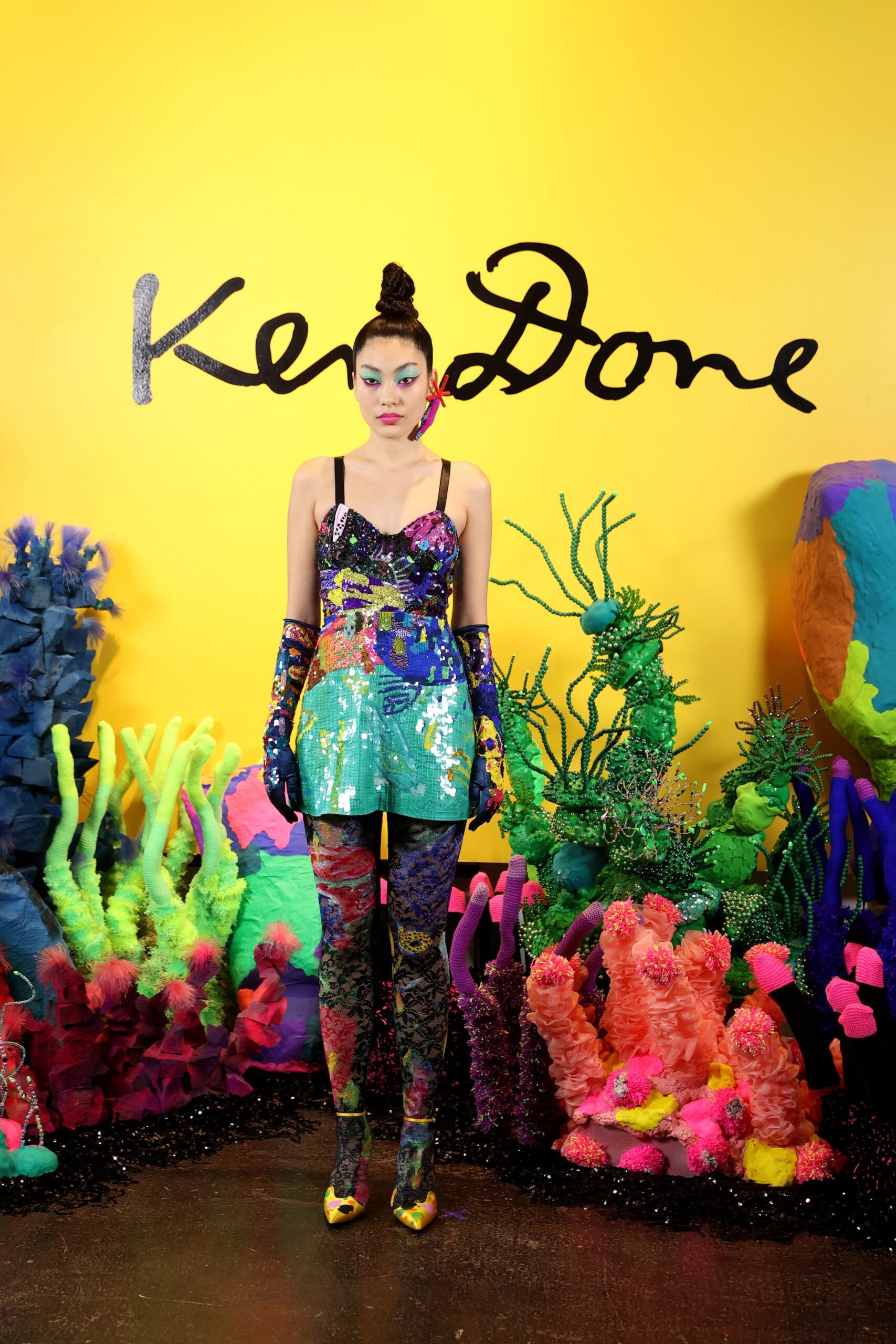 Romance Was Born Australia Resort 23 Look 5