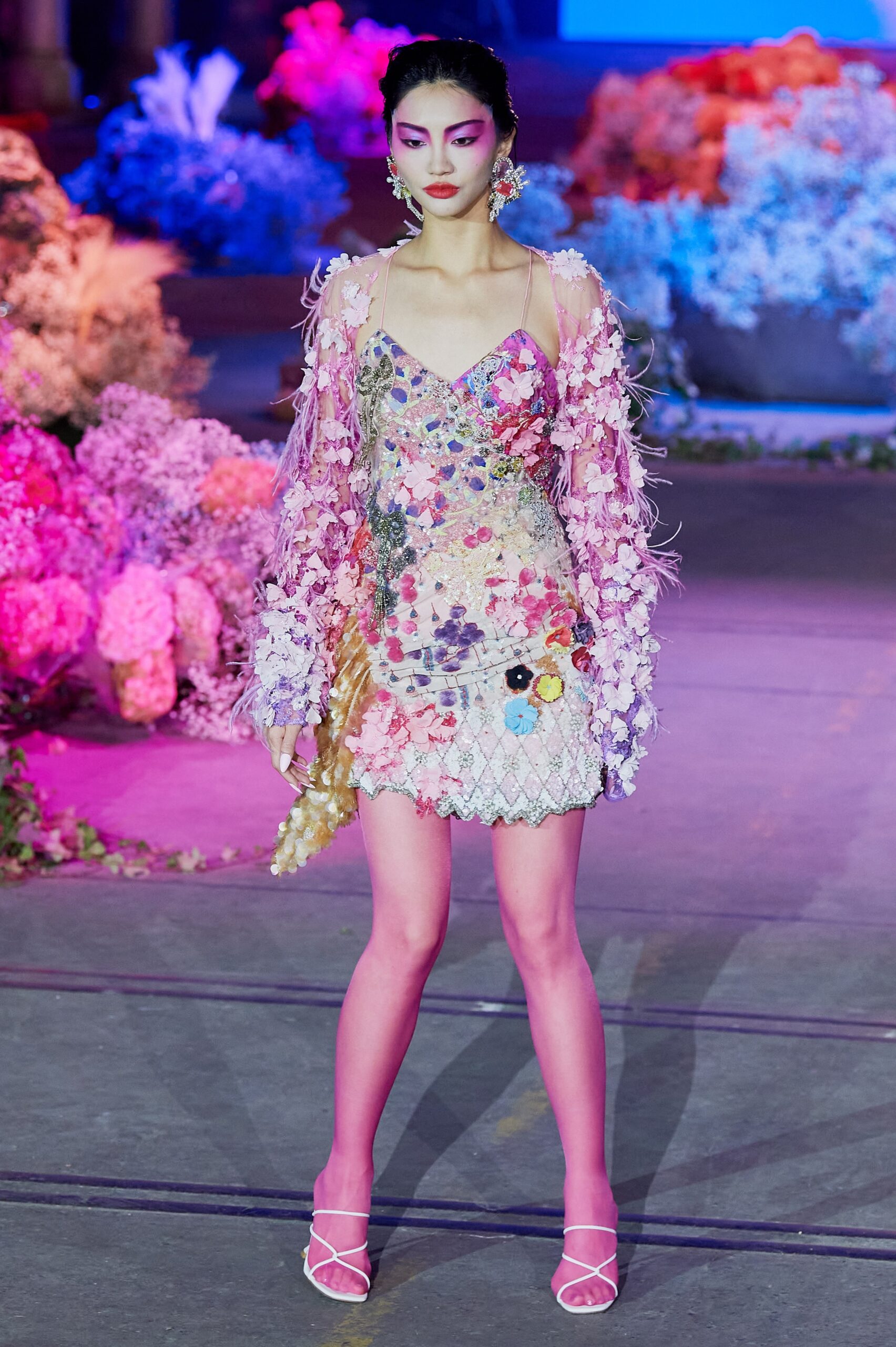 Romance Was Born Australia Resort 22 Look 6