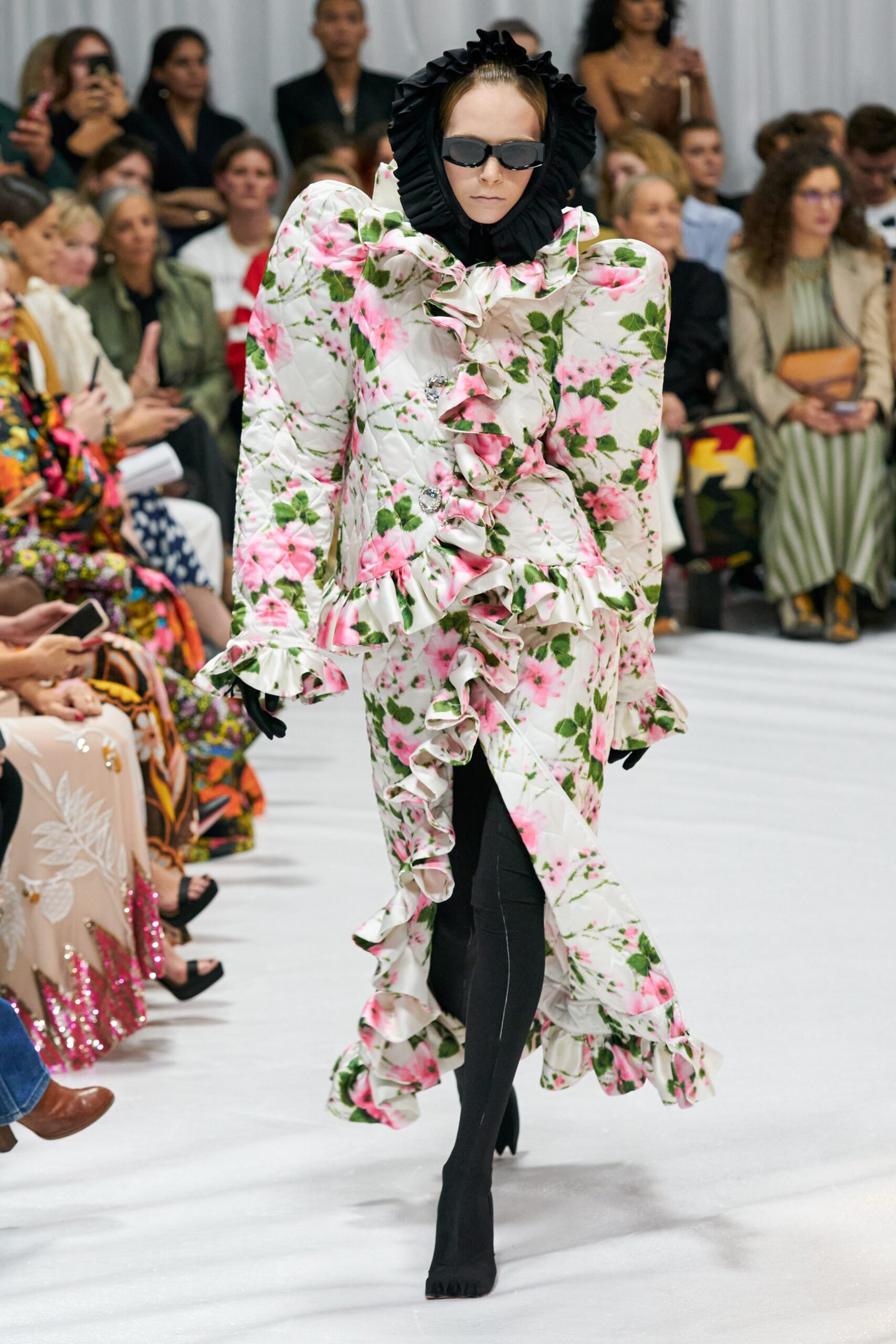 Richard Quinn S/S 22 Look 8