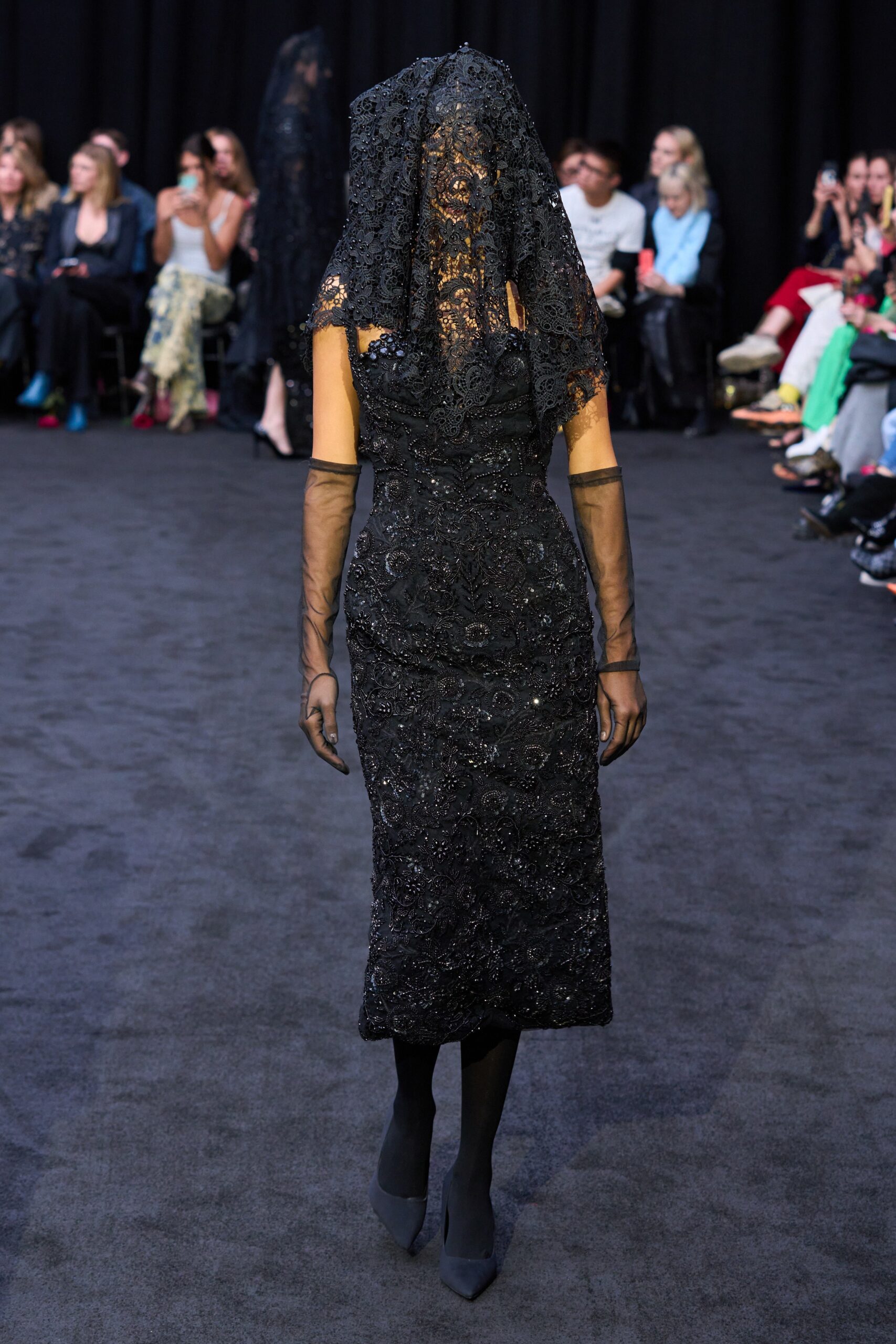 Richard Quinn S/S 23 Look 8
