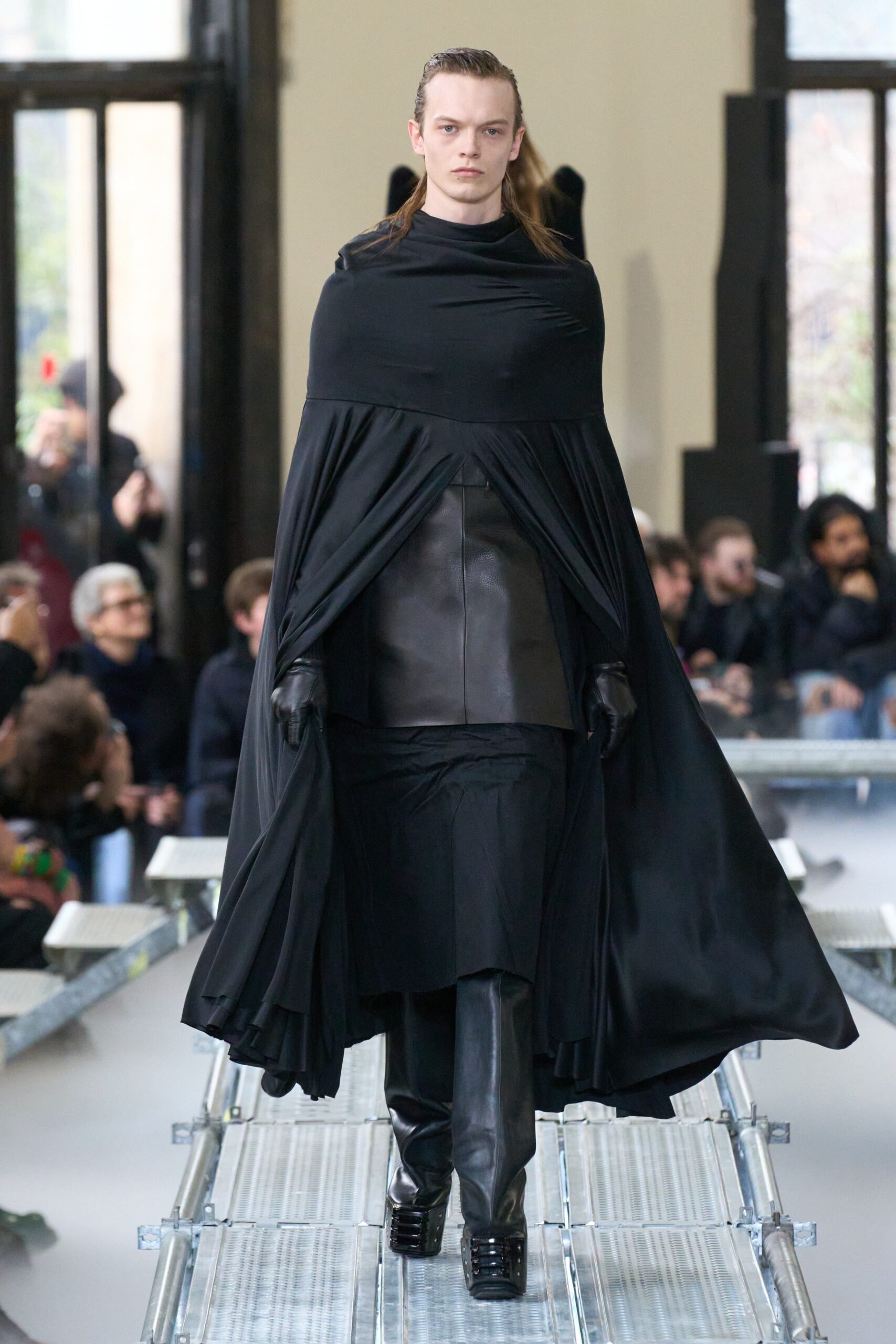 Rick Owens F/W 23 Menswear Look 8