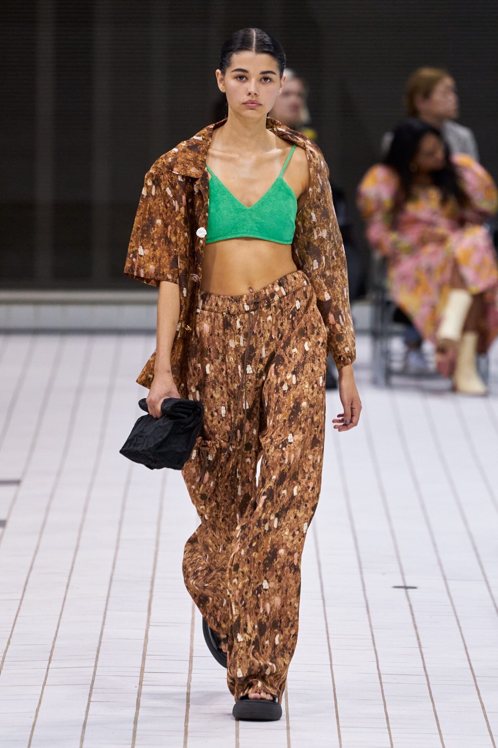Rejina Pyo S/S 22 Look 9