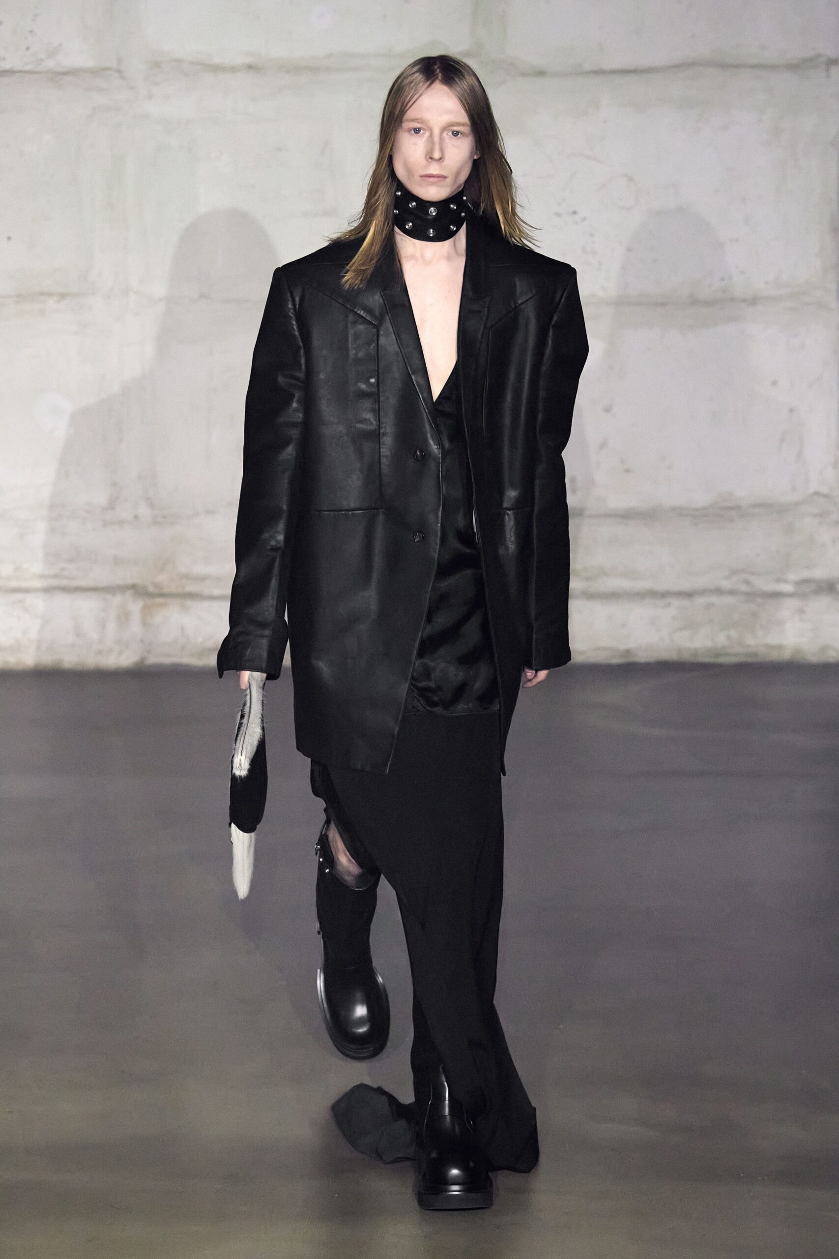Rick Owens F/W 22 Menswear Look 9