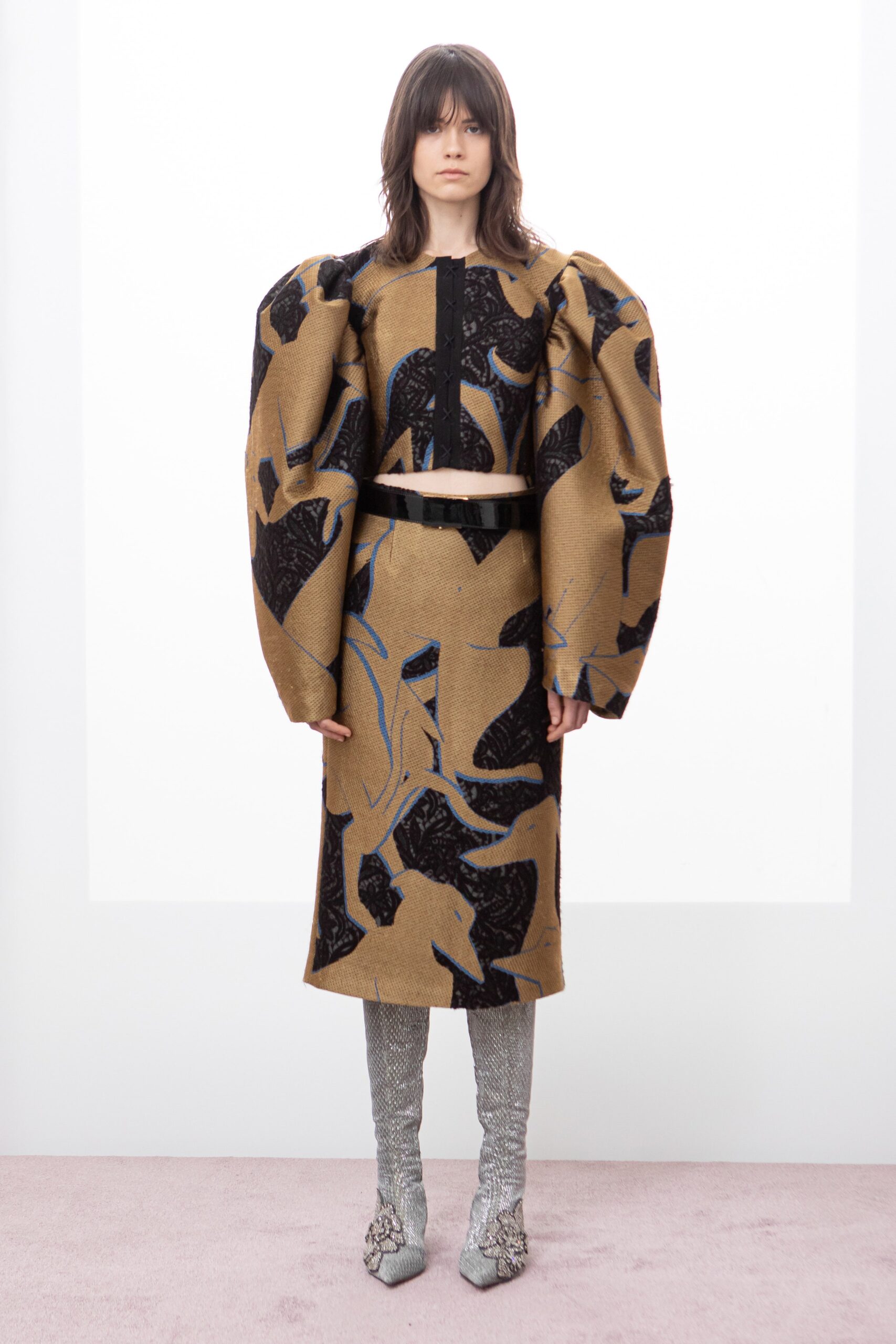 Rochas F/W 23 Look 9