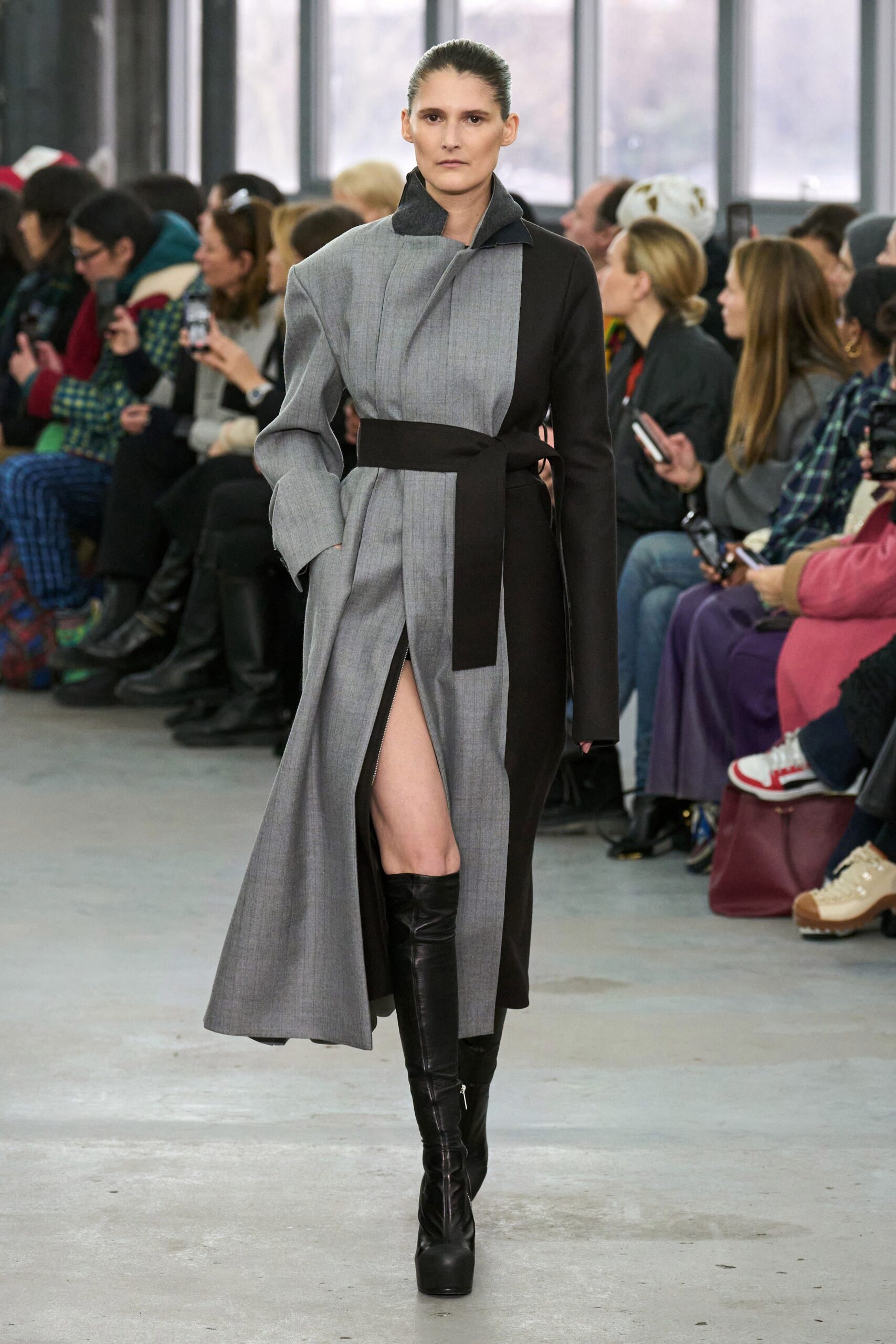Sacai F/W 23 Look 9