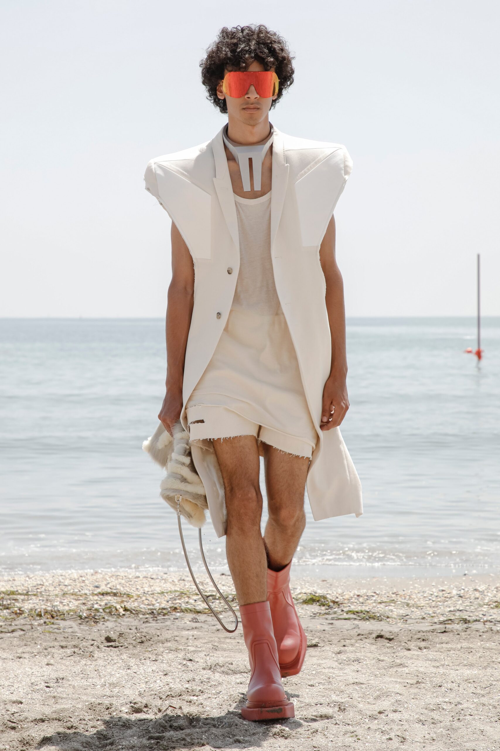 Rick Owens S/S 22 Menswear Look 10