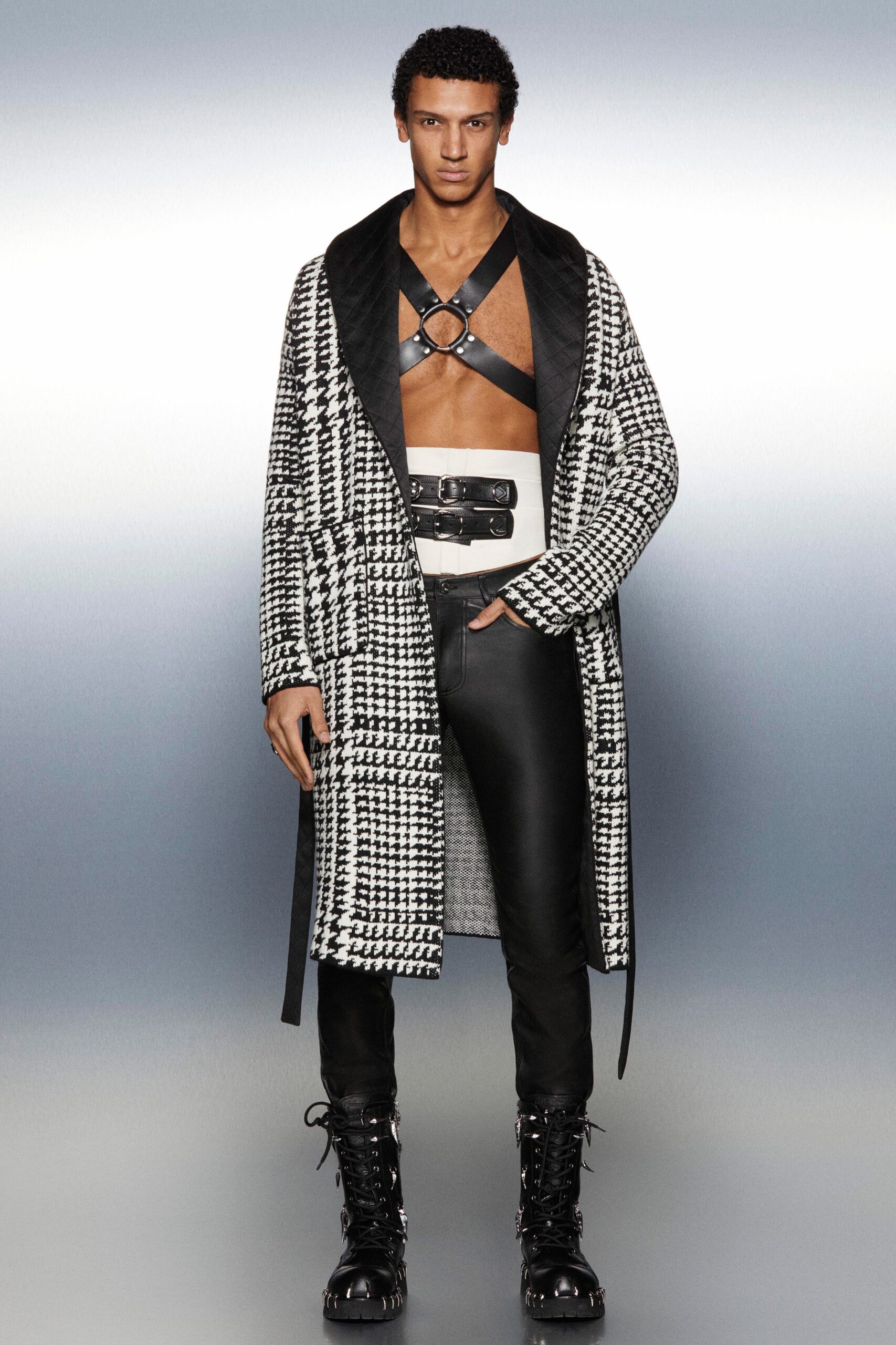 Roberto Cavalli F/W 22 Menswear Look 10
