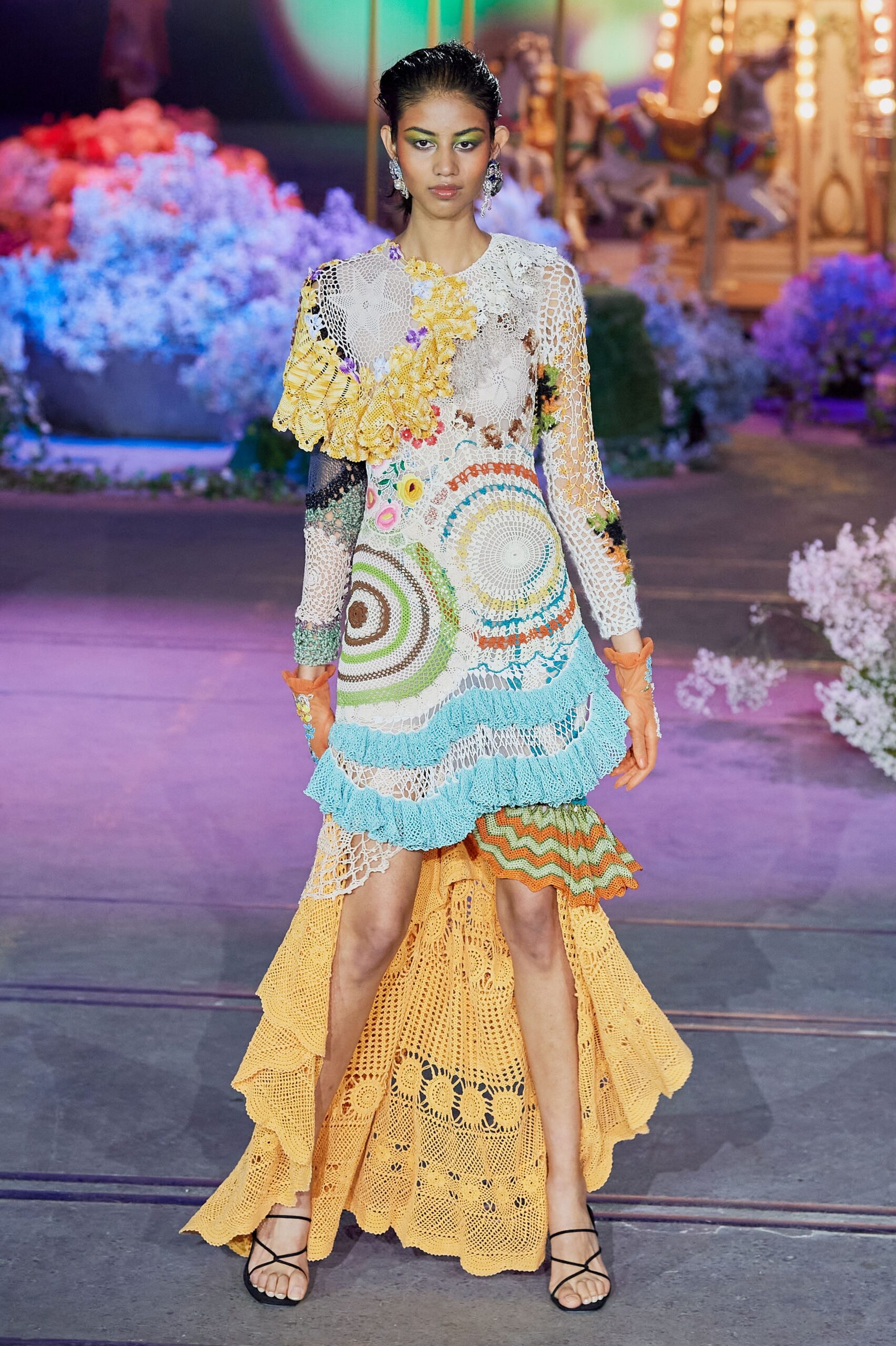 Romance Was Born Australia Resort 22 Look 10