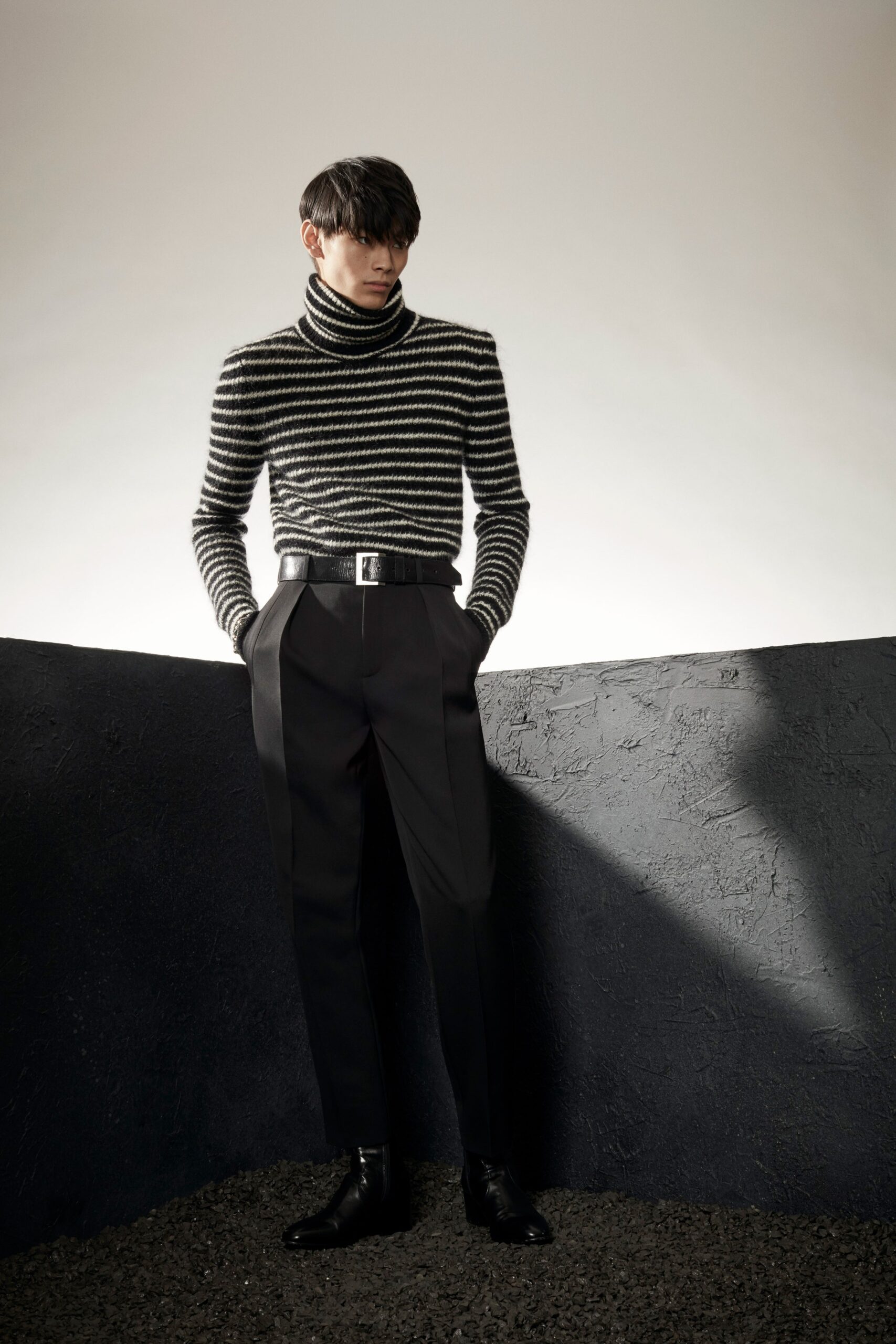 Saint Laurent F/W 20 Look 10
