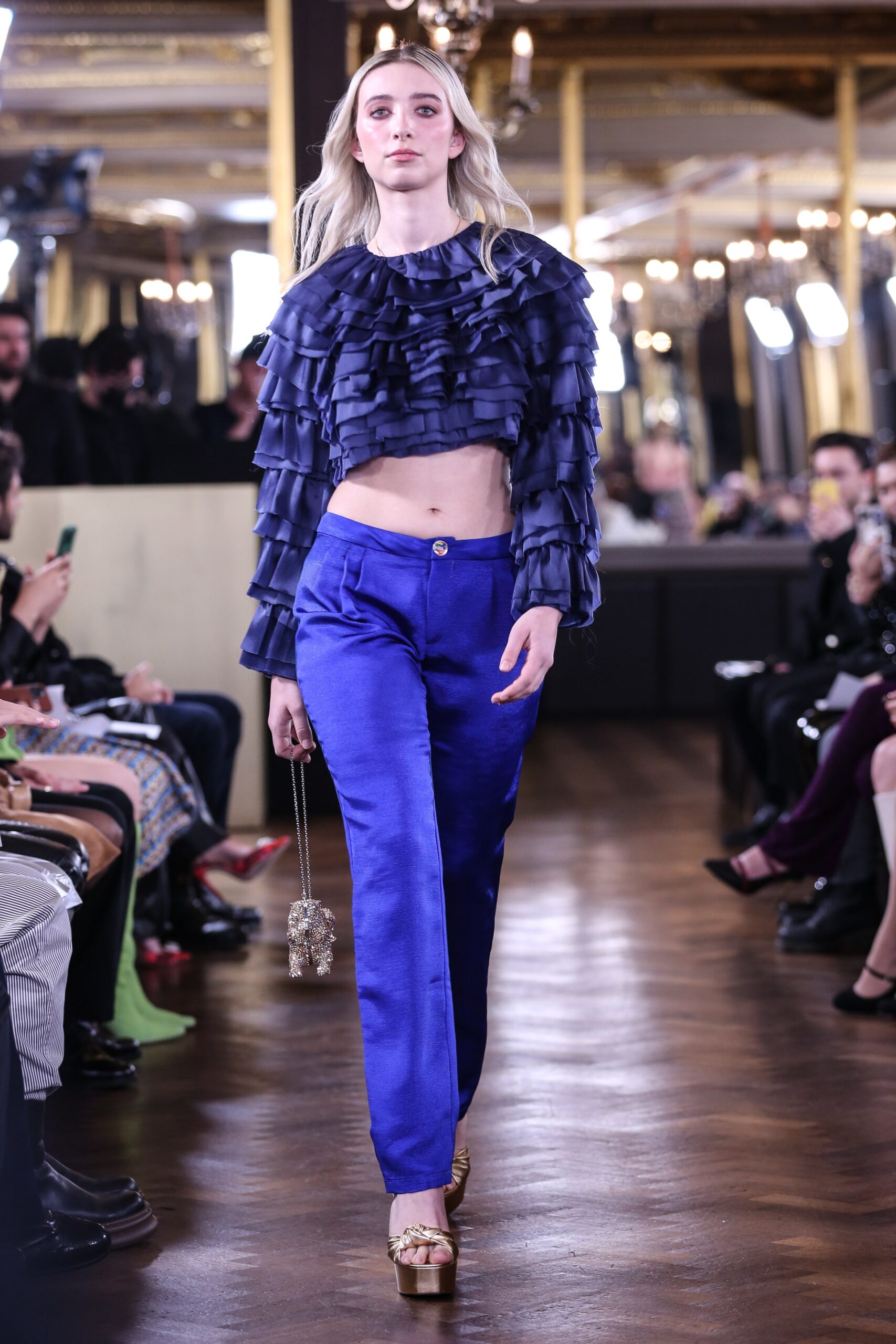 Rue Agthonis F/W 22 Look 10