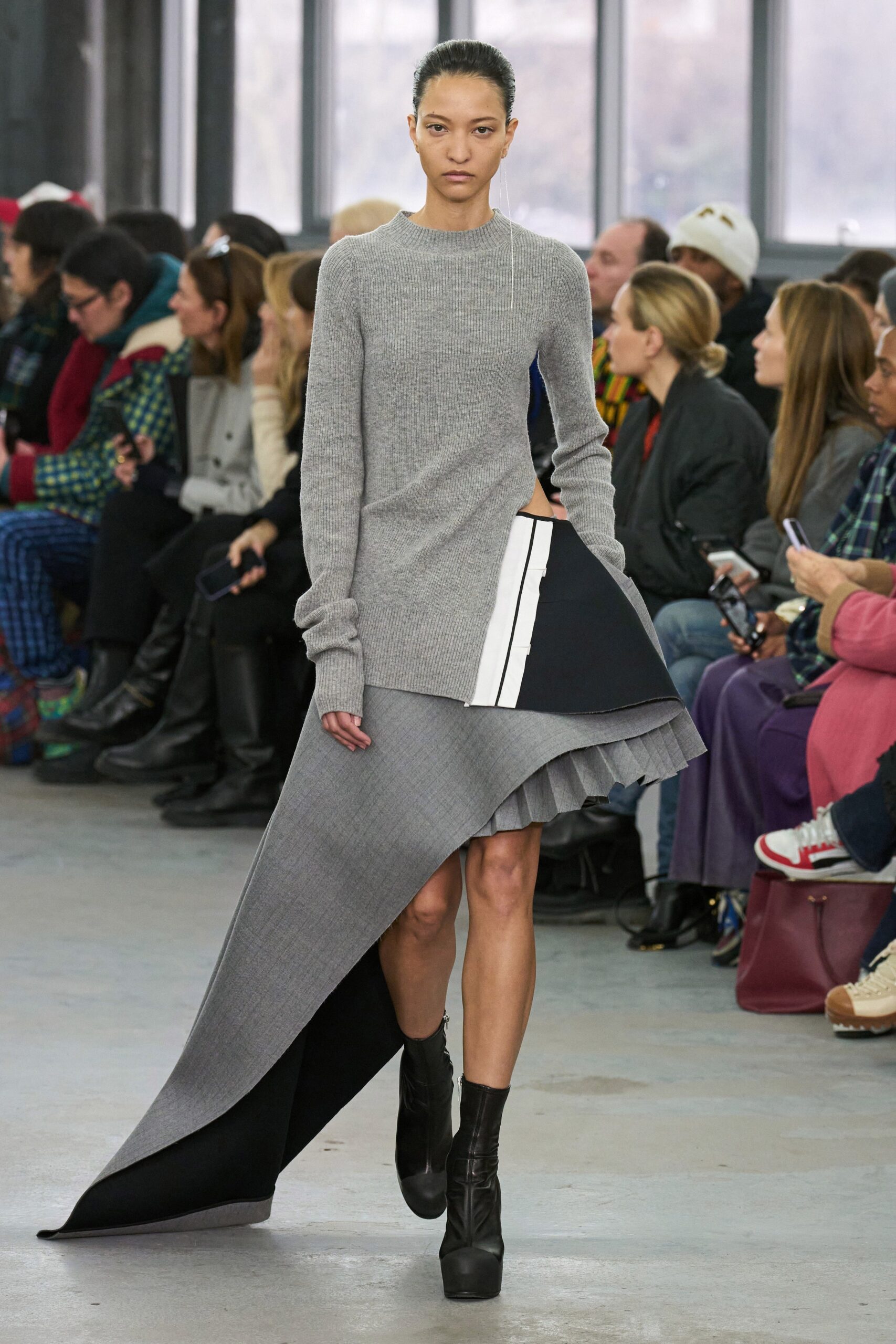 Sacai F/W 23 Look 10