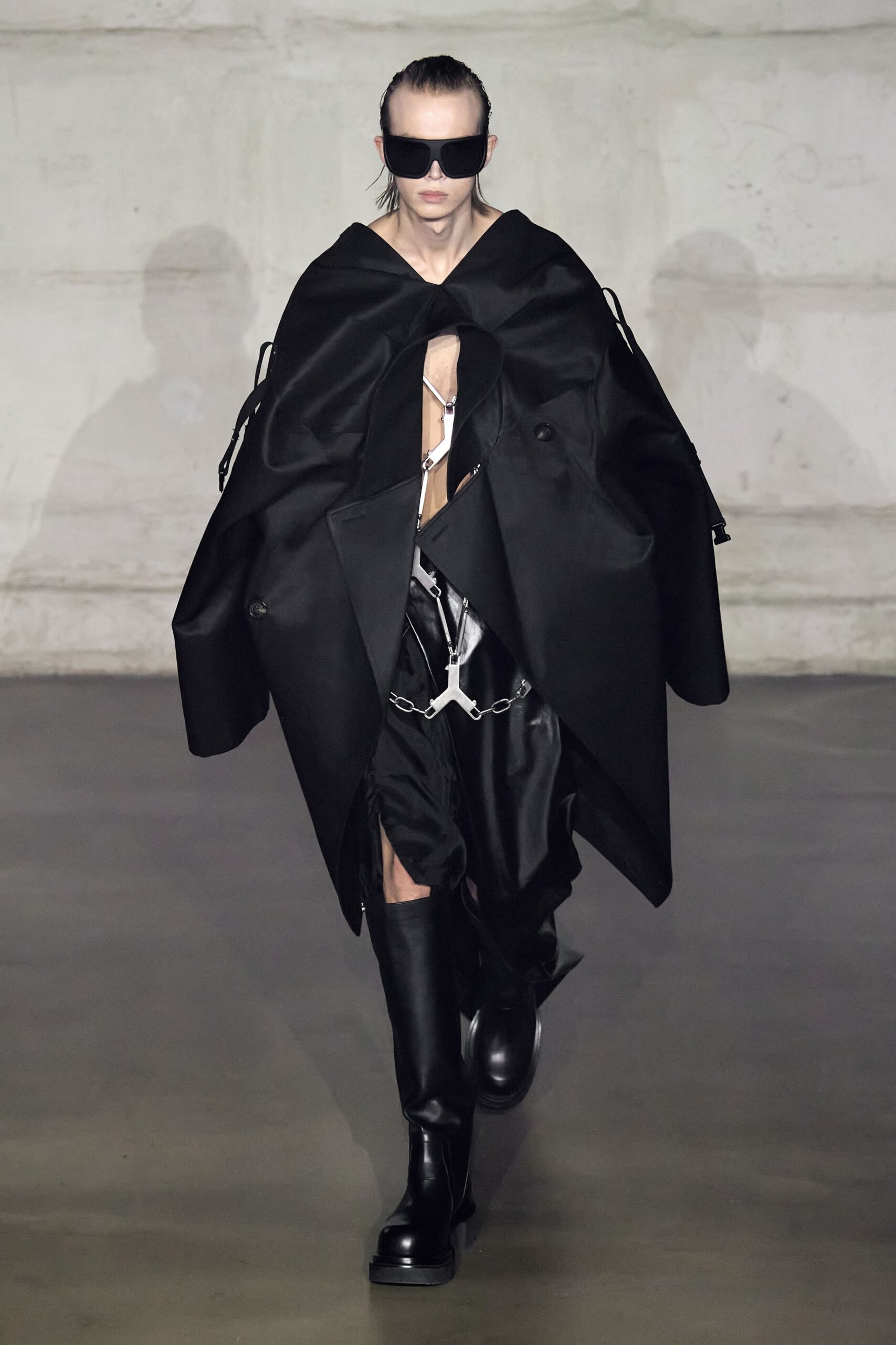 Rick Owens F/W 22 Menswear Look 11
