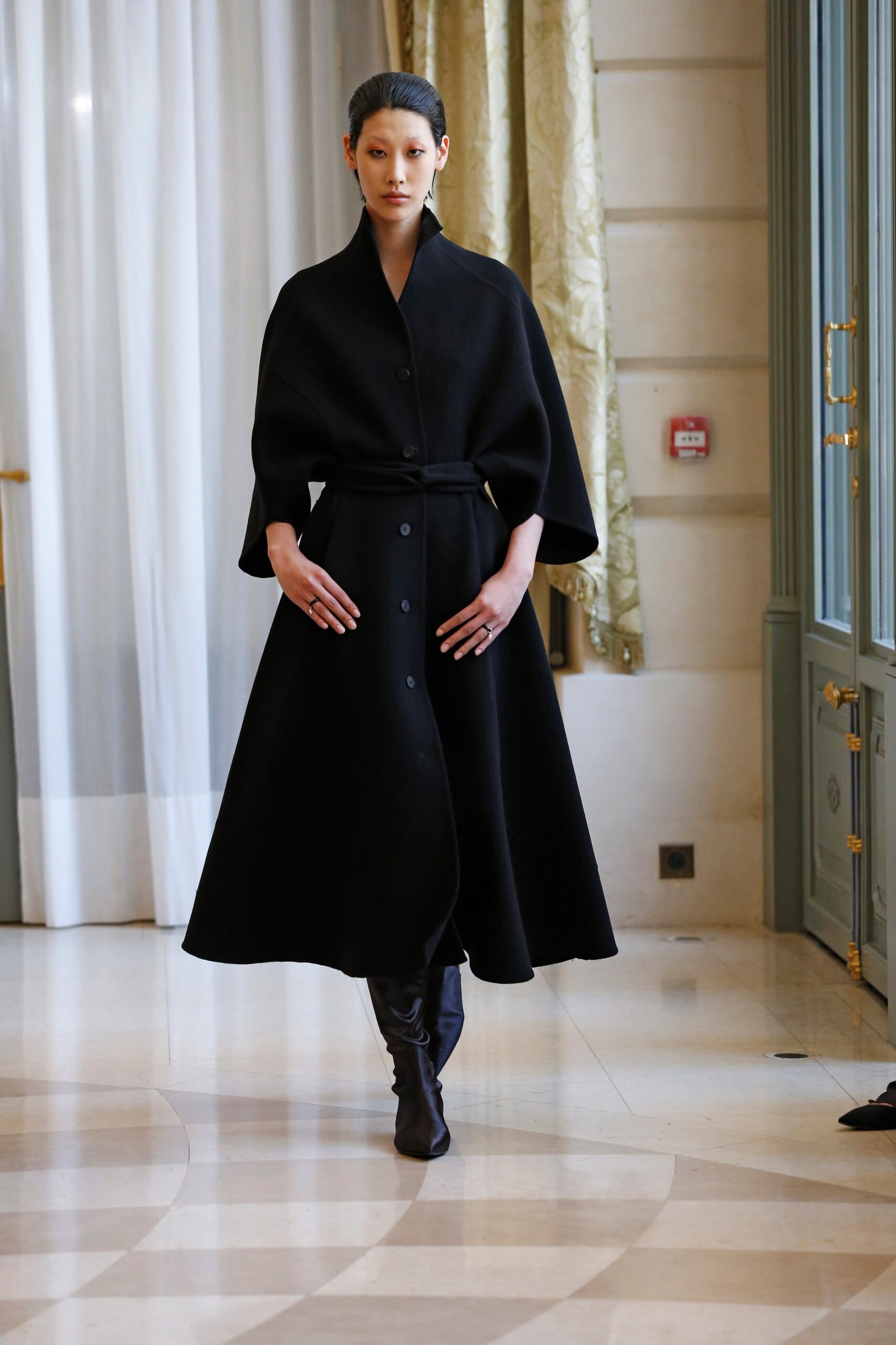 RR331 F/W 19 Couture Look 7