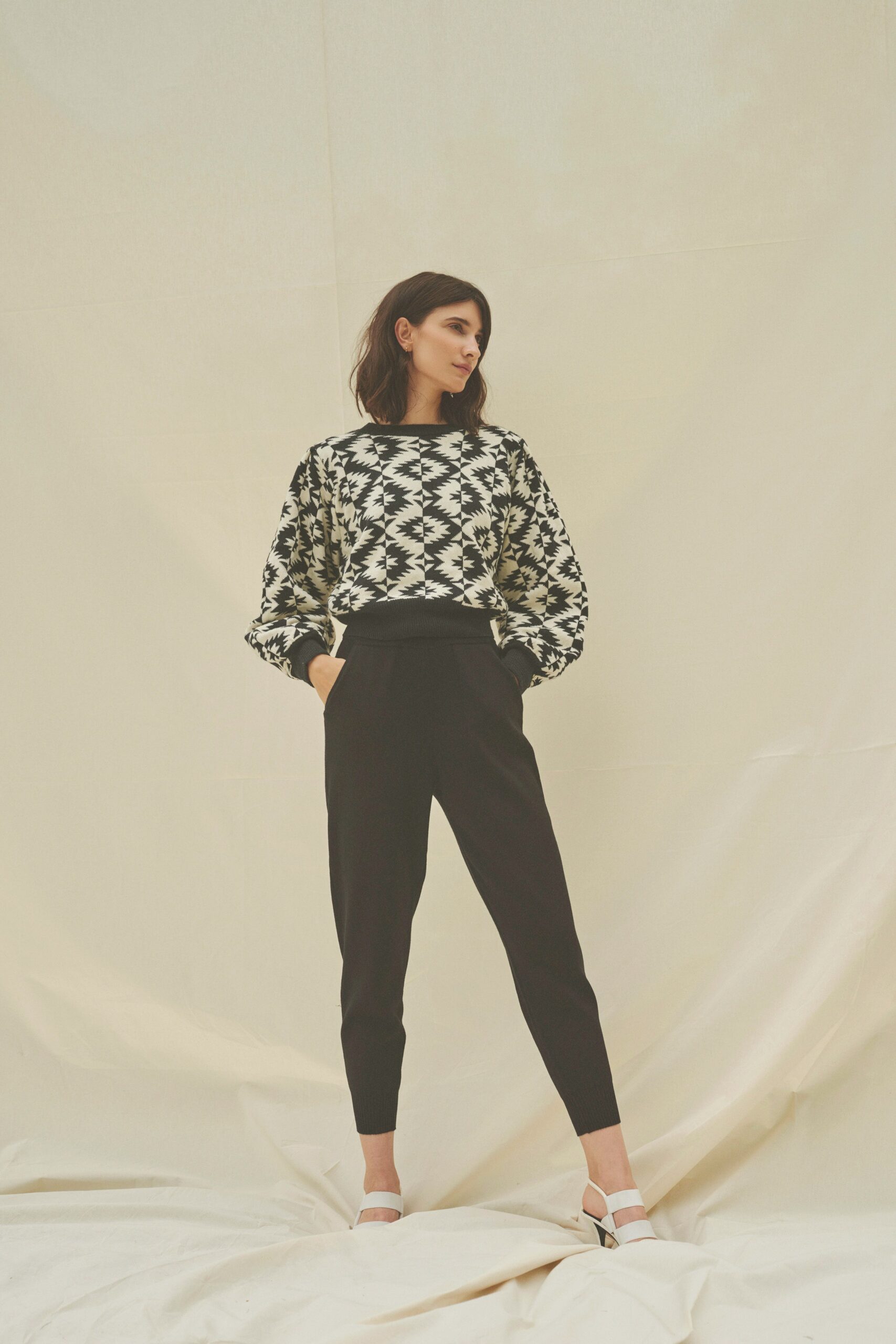 Sachin & Babi Resort 22 Look 12
