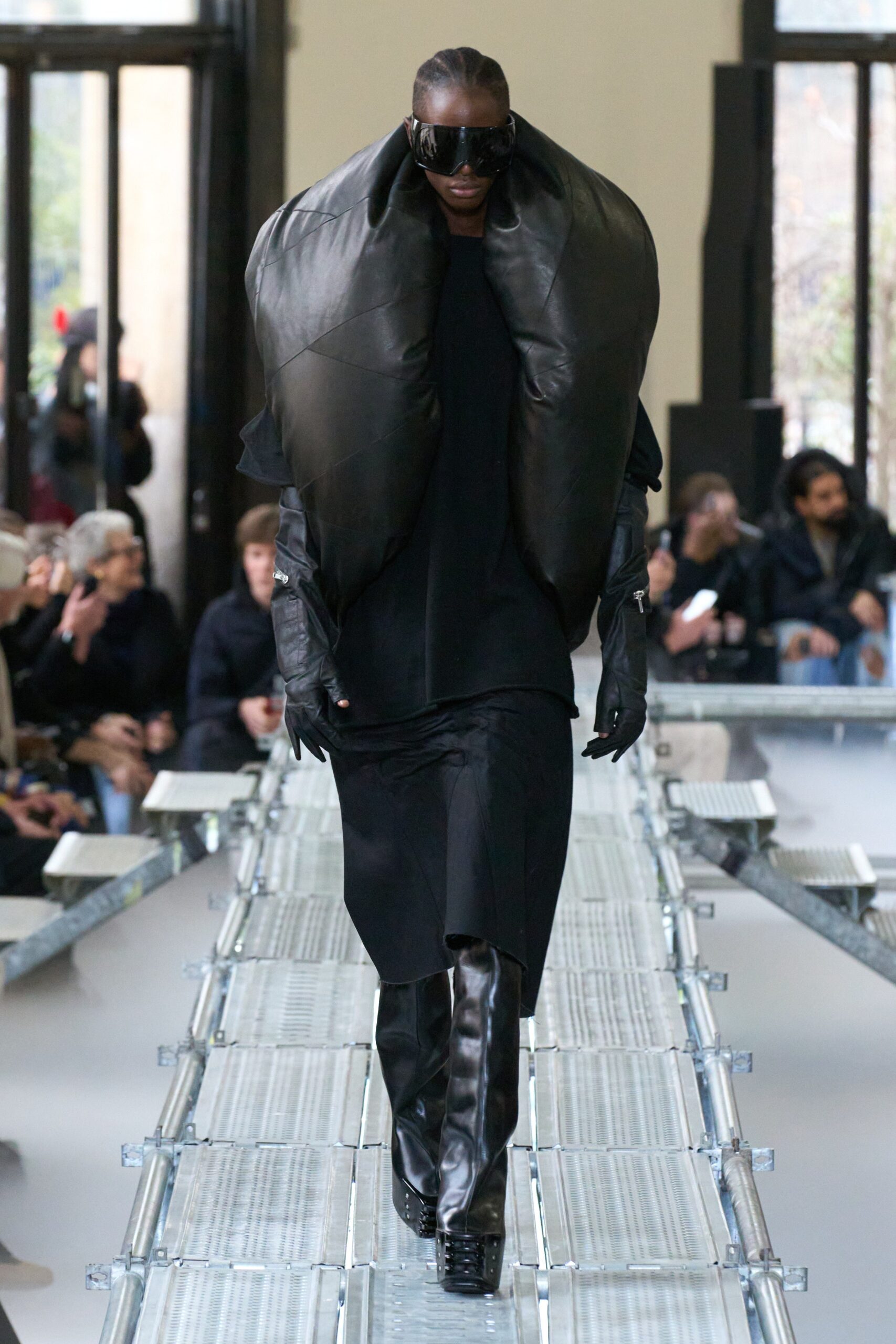 Rick Owens F/W 23 Menswear Look 12
