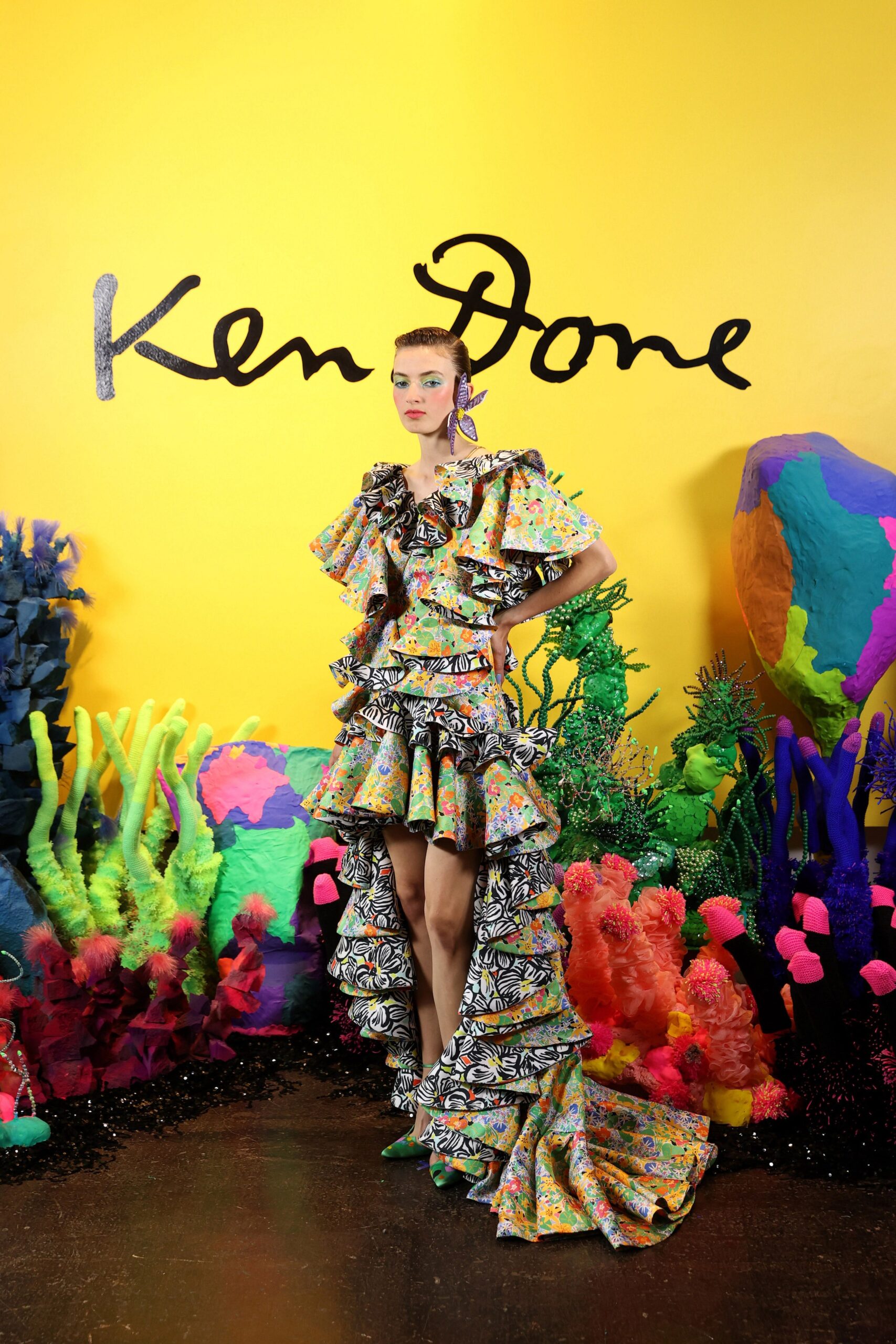 Romance Was Born Australia Resort 23 Look 12
