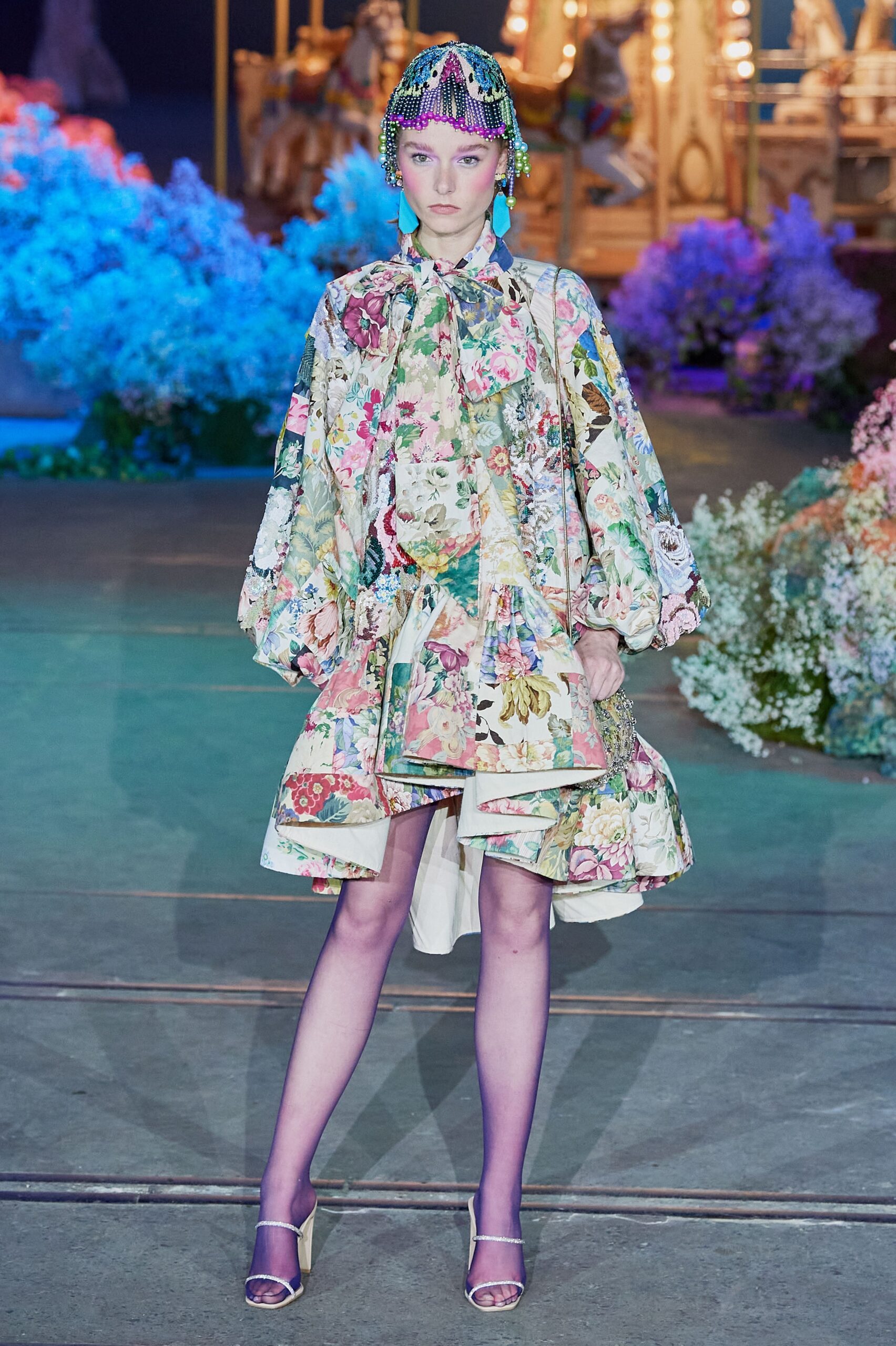Romance Was Born Australia Resort 22 Look 13