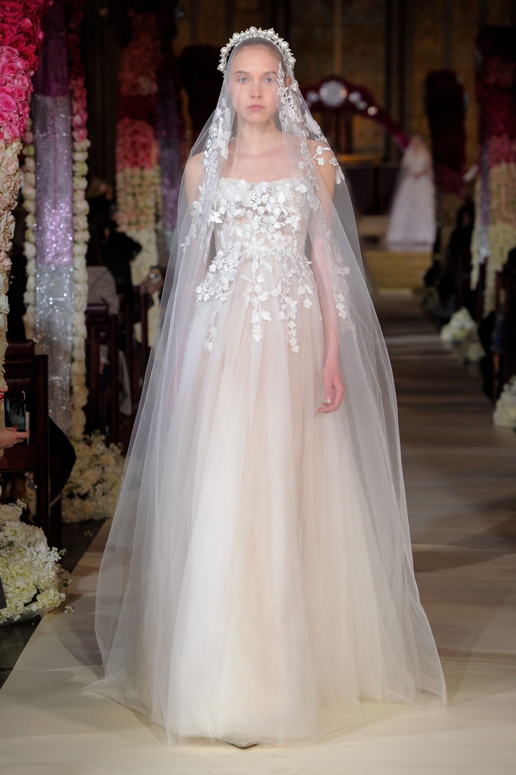 Reem Acra S/S 20 Bridal Look 13