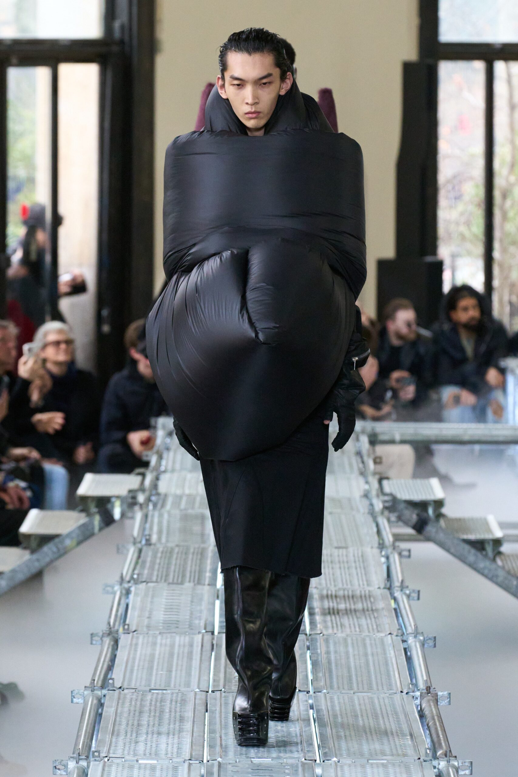 Rick Owens F/W 23 Menswear Look 13