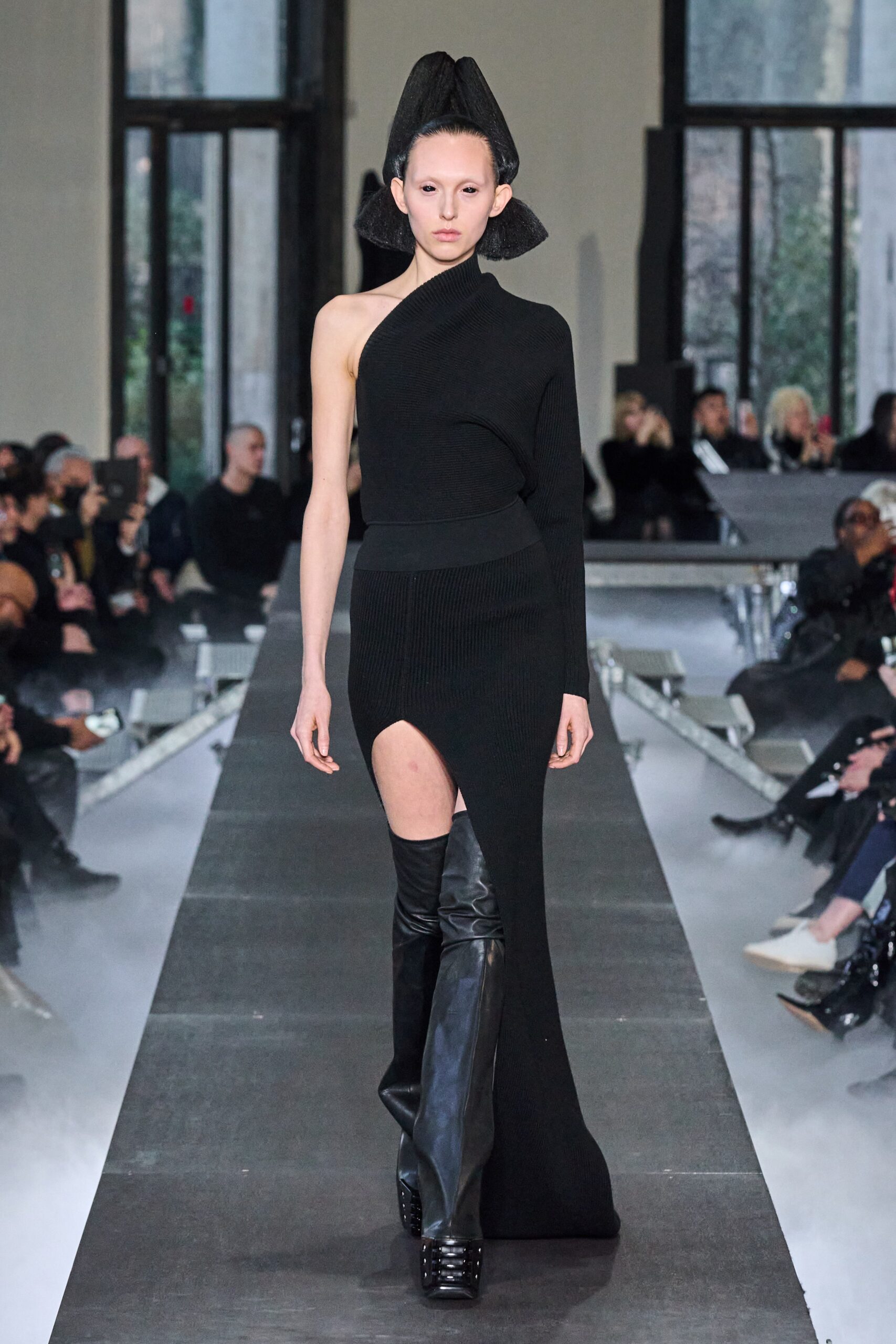 Rick Owens F/W 23 Look 13