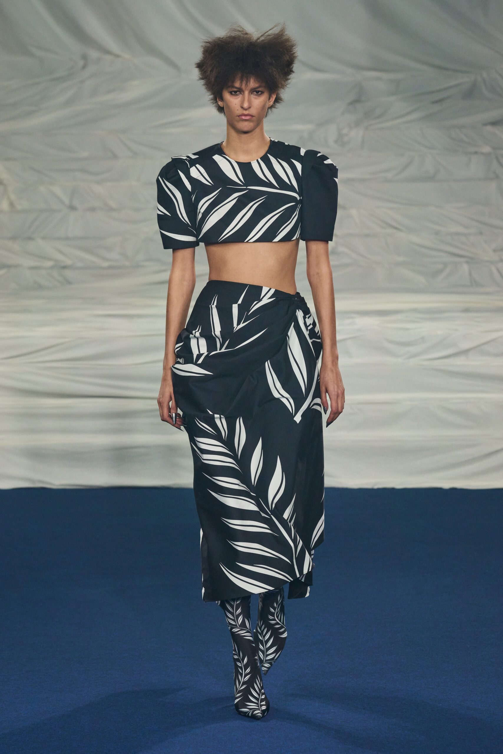 Rochas S/S 23 Look 13