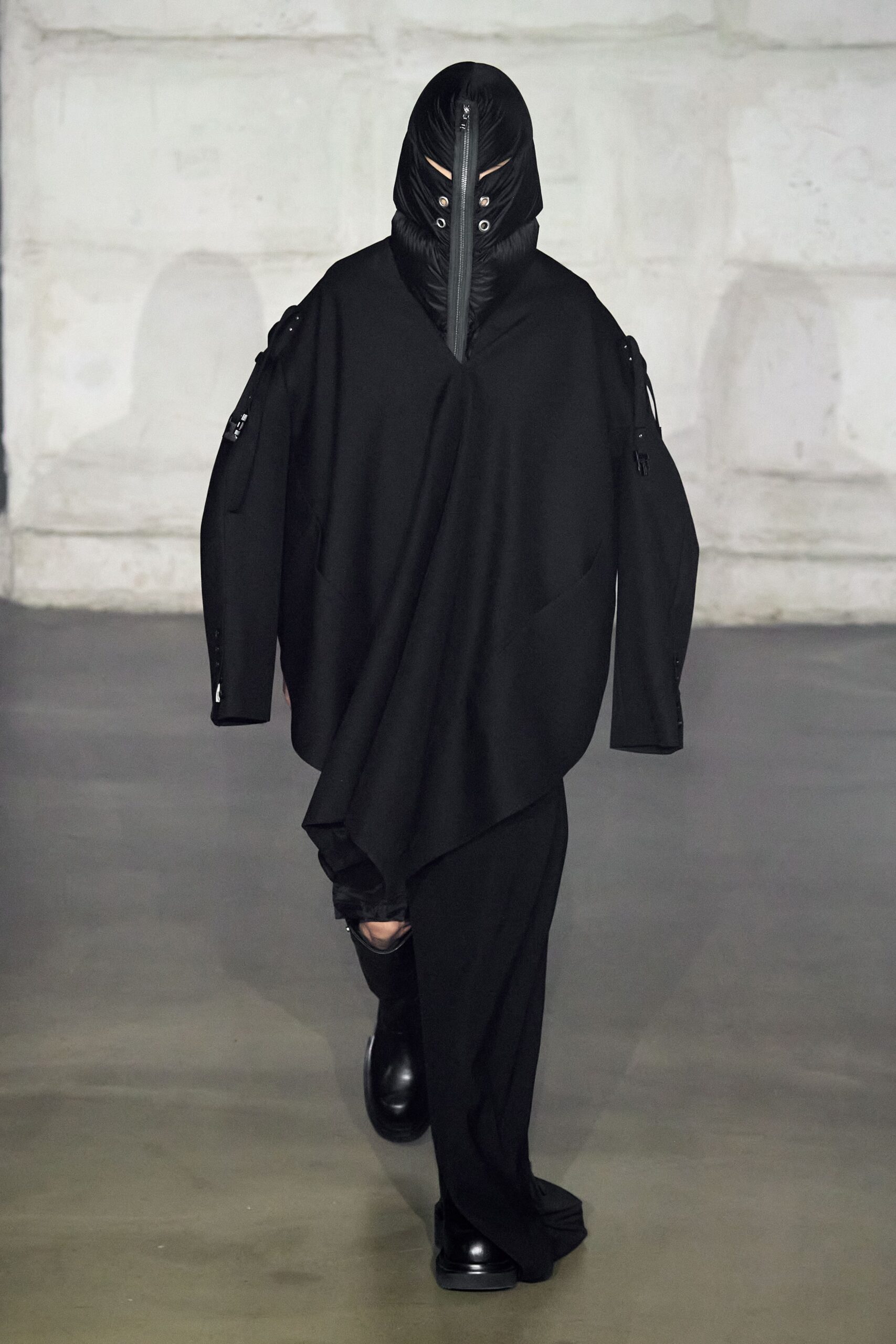 Rick Owens F/W 22 Menswear Look 14