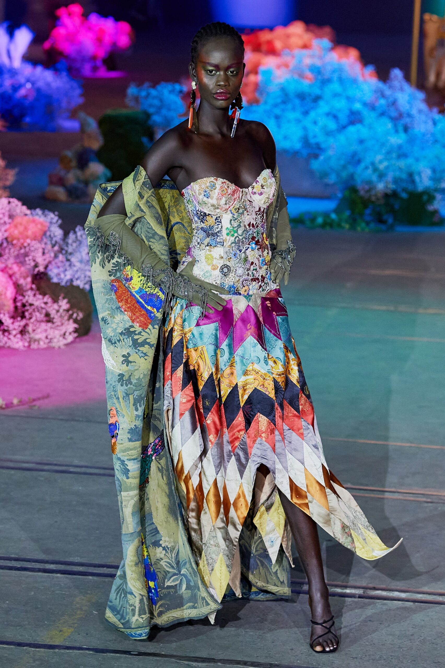 Romance Was Born Australia Resort 22 Look 14