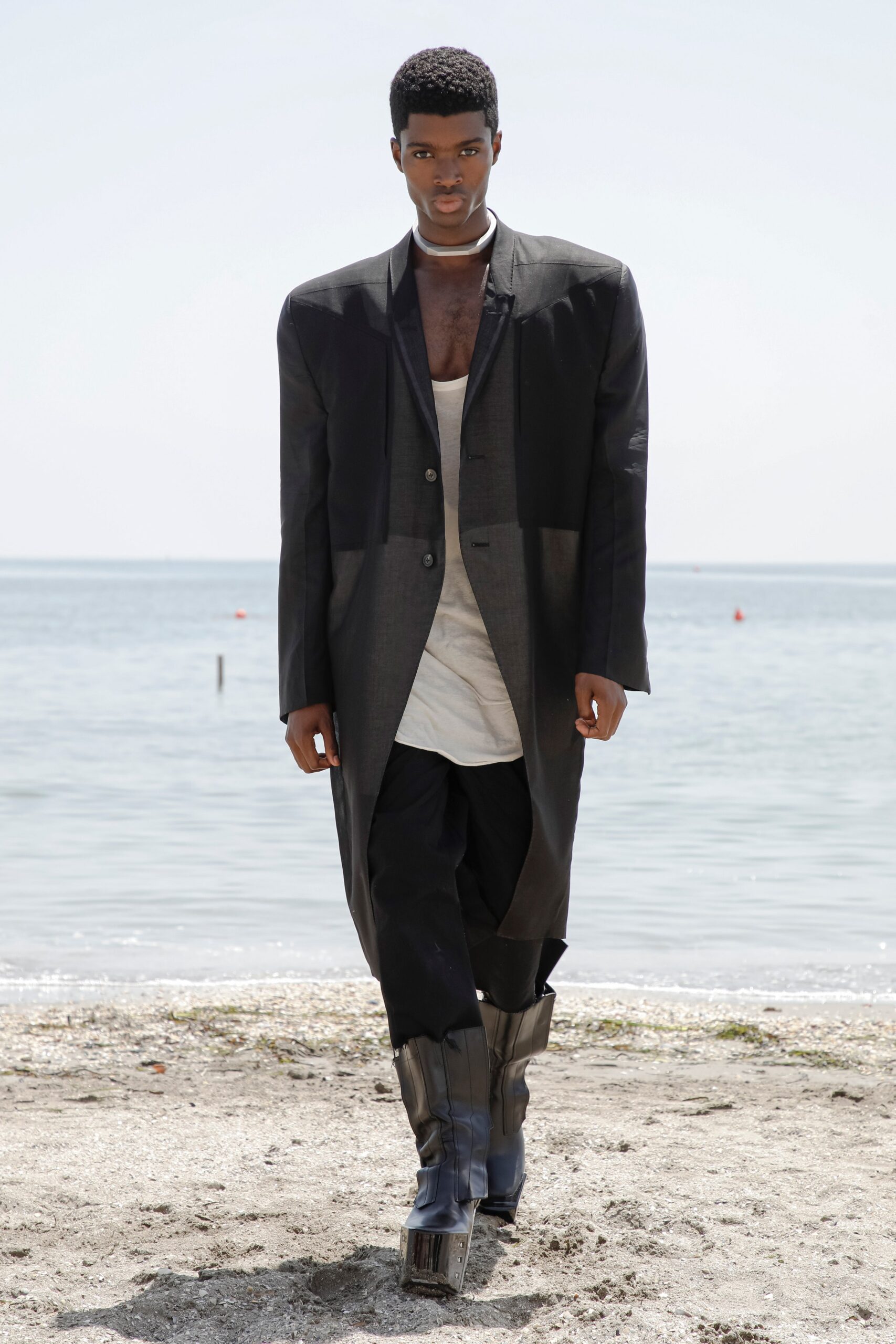 Rick Owens S/S 22 Menswear Look 15