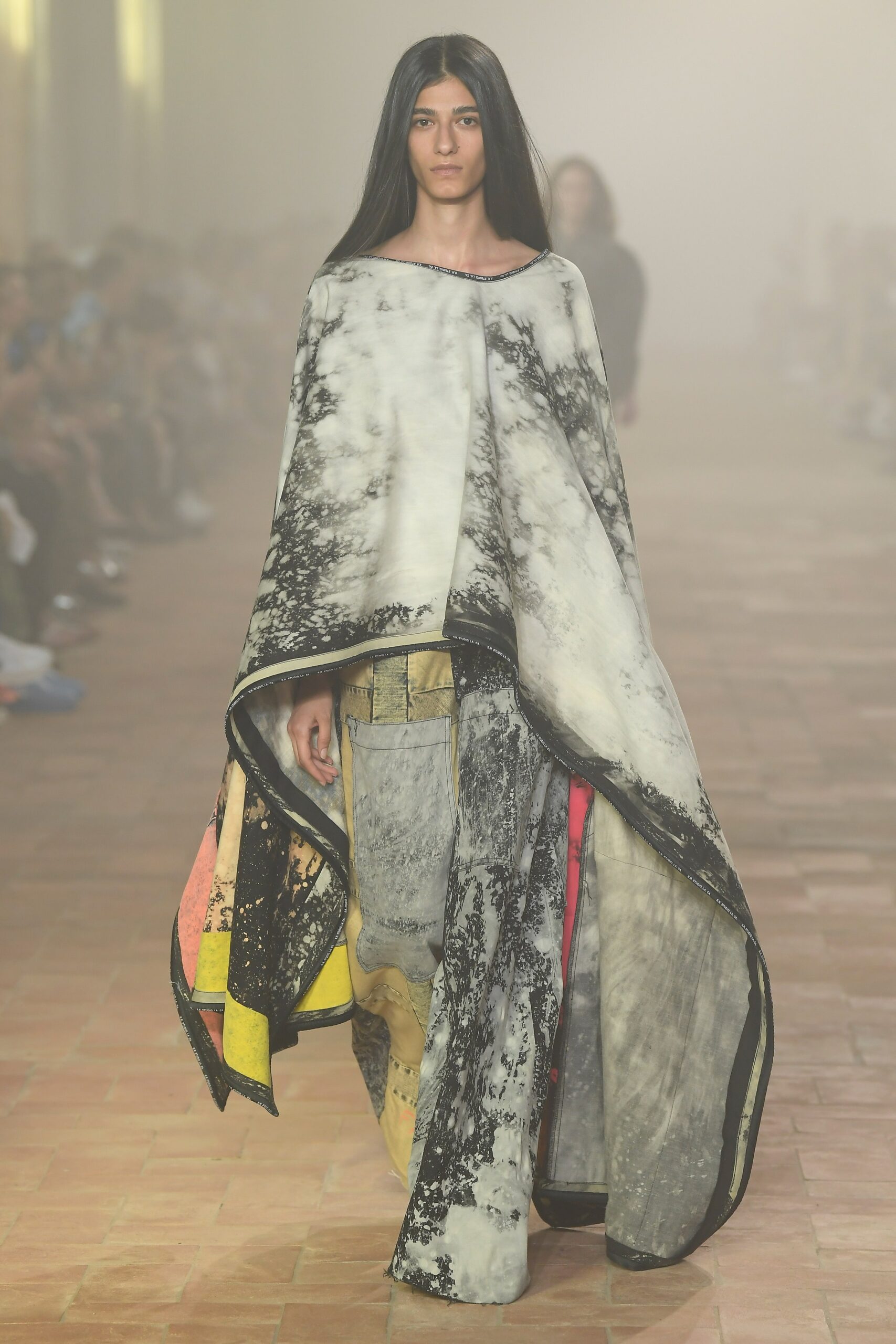 S.R. Studio. LA. CA. S/S 20 Menswear Look 15