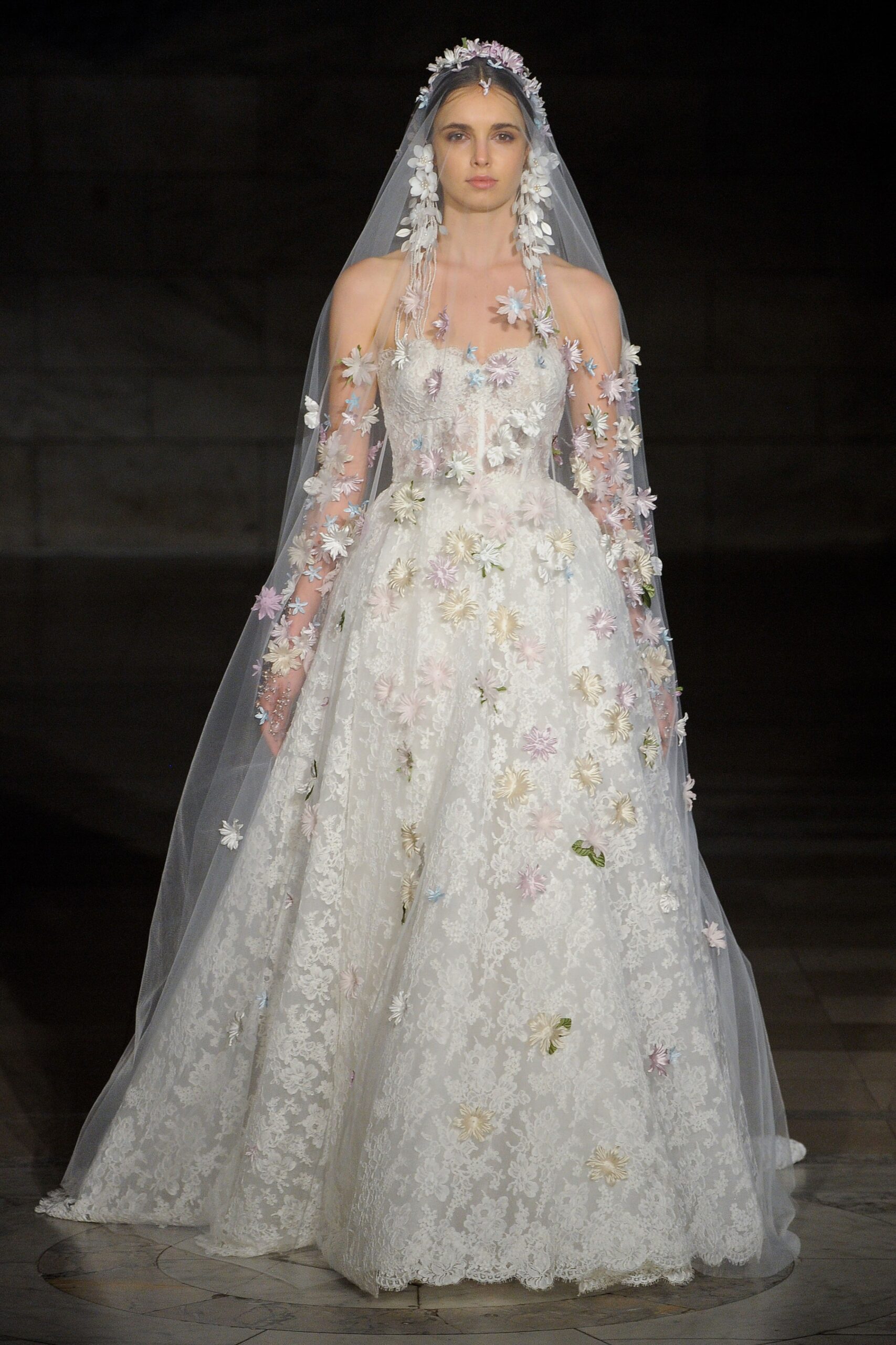 Reem Acra F/W 19 Bridal Look 15