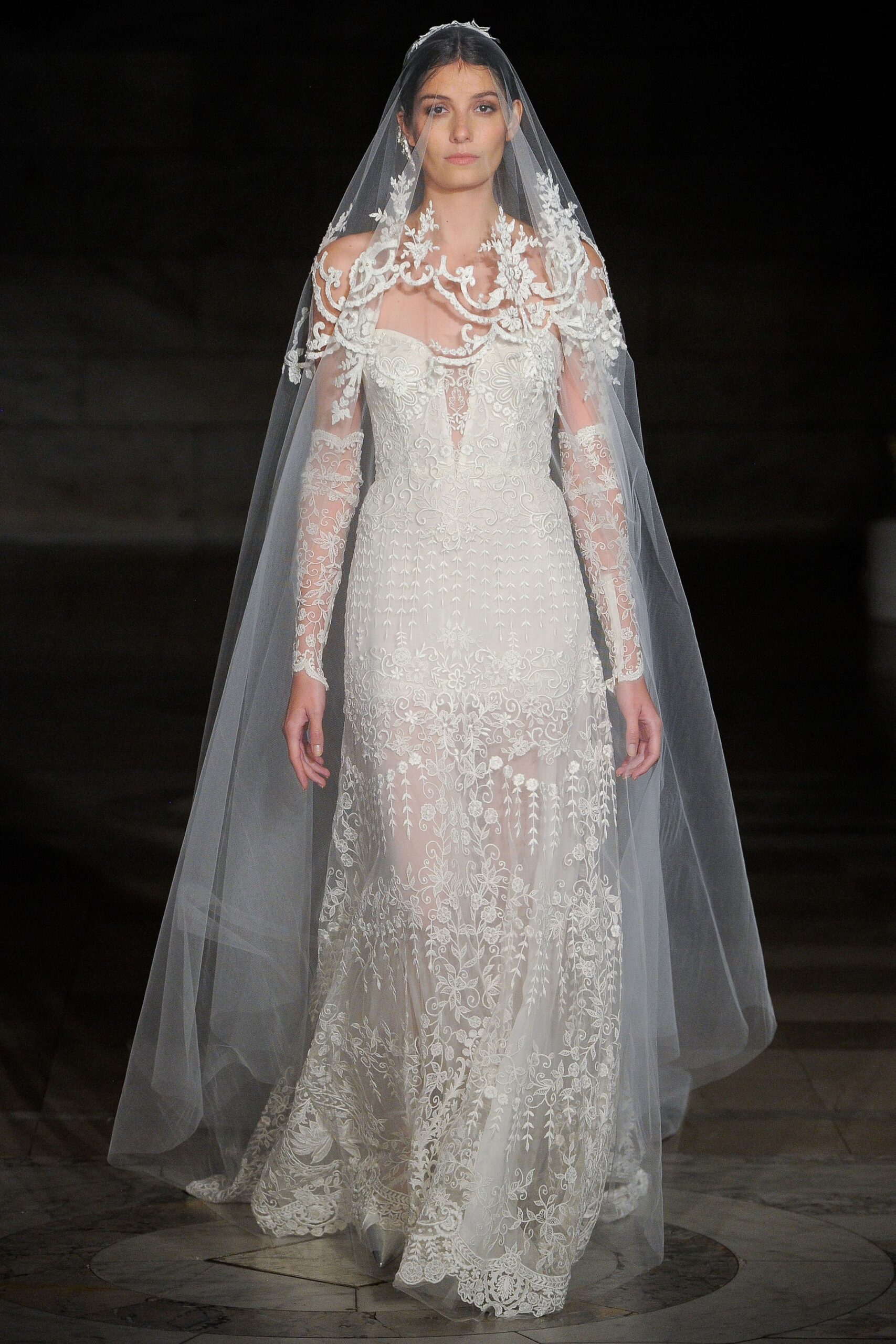 Reem Acra F/W 19 Bridal Look 16