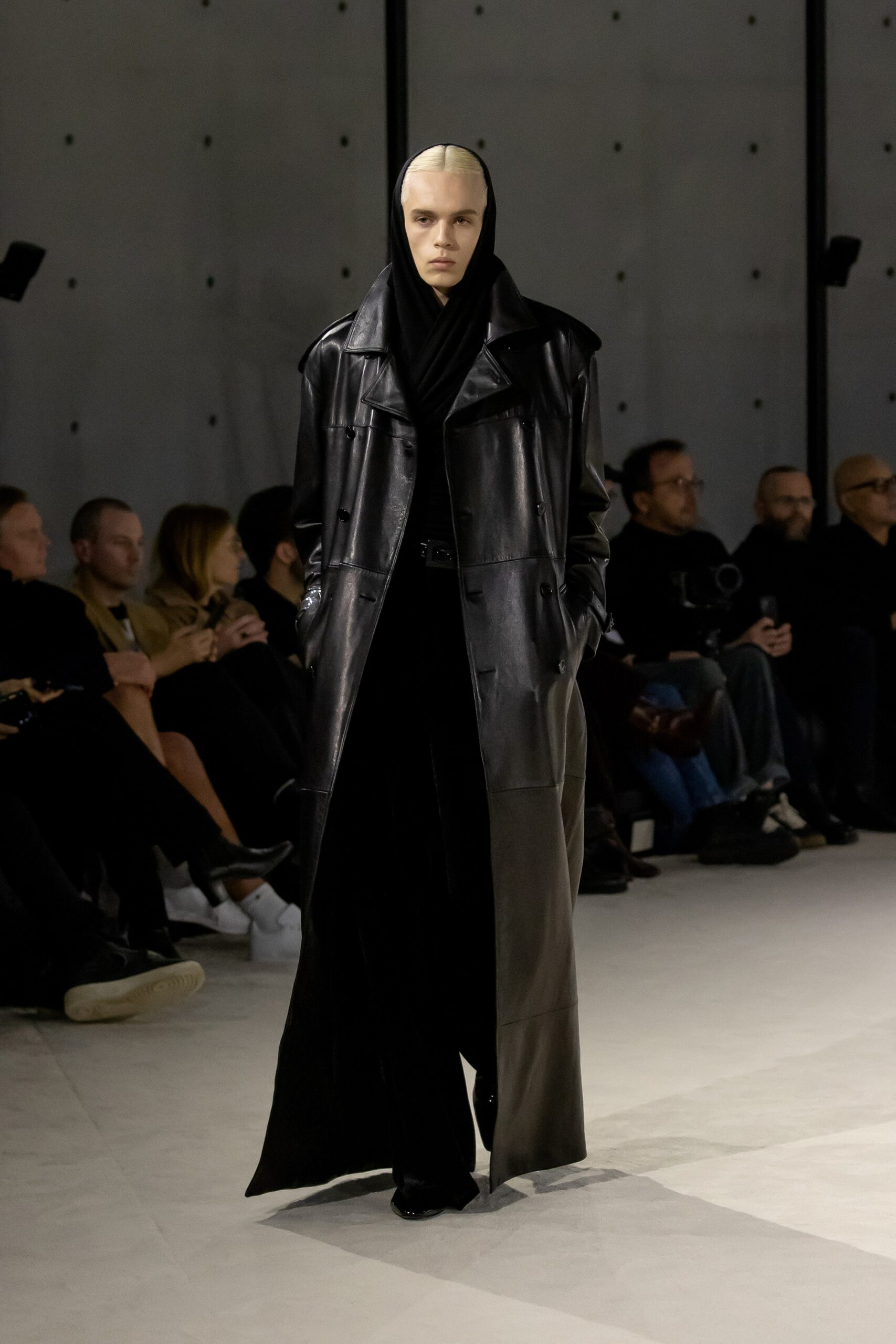 Saint Laurent F/W 23 Menswear Look 16