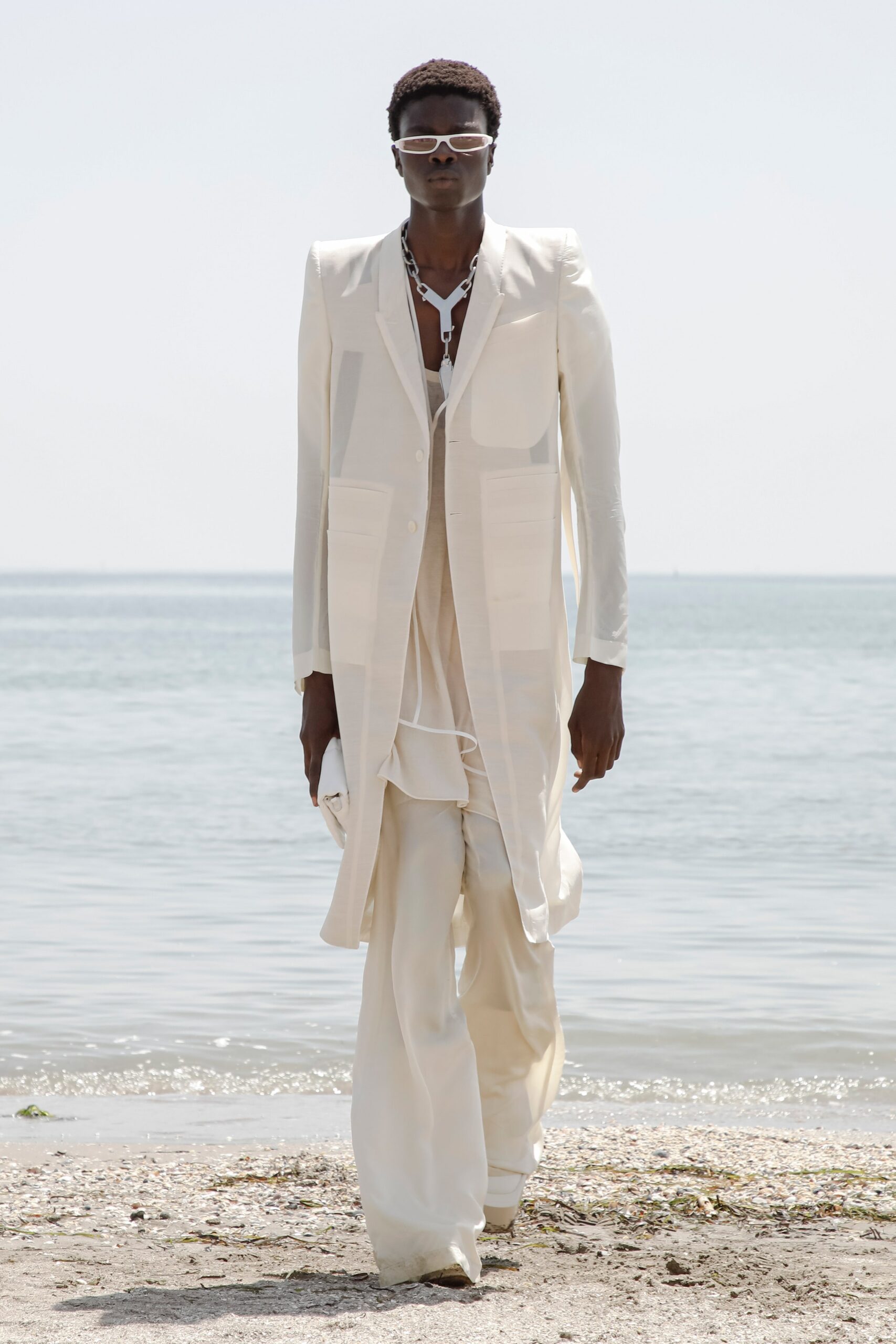 Rick Owens S/S 22 Menswear Look 17