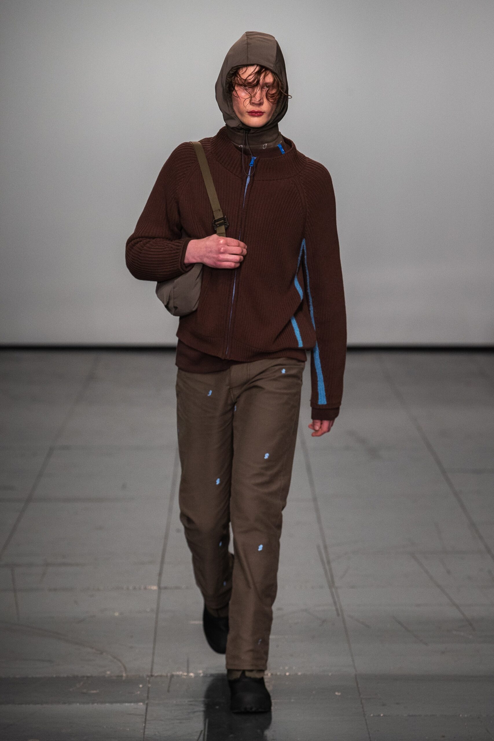 Robyn Lynch F/W 22 Menswear Look 17