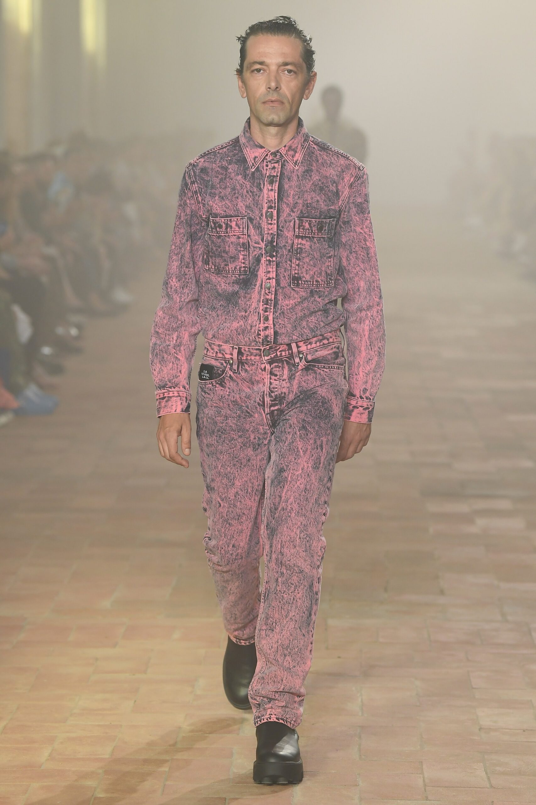 S.R. Studio. LA. CA. S/S 20 Menswear Look 17