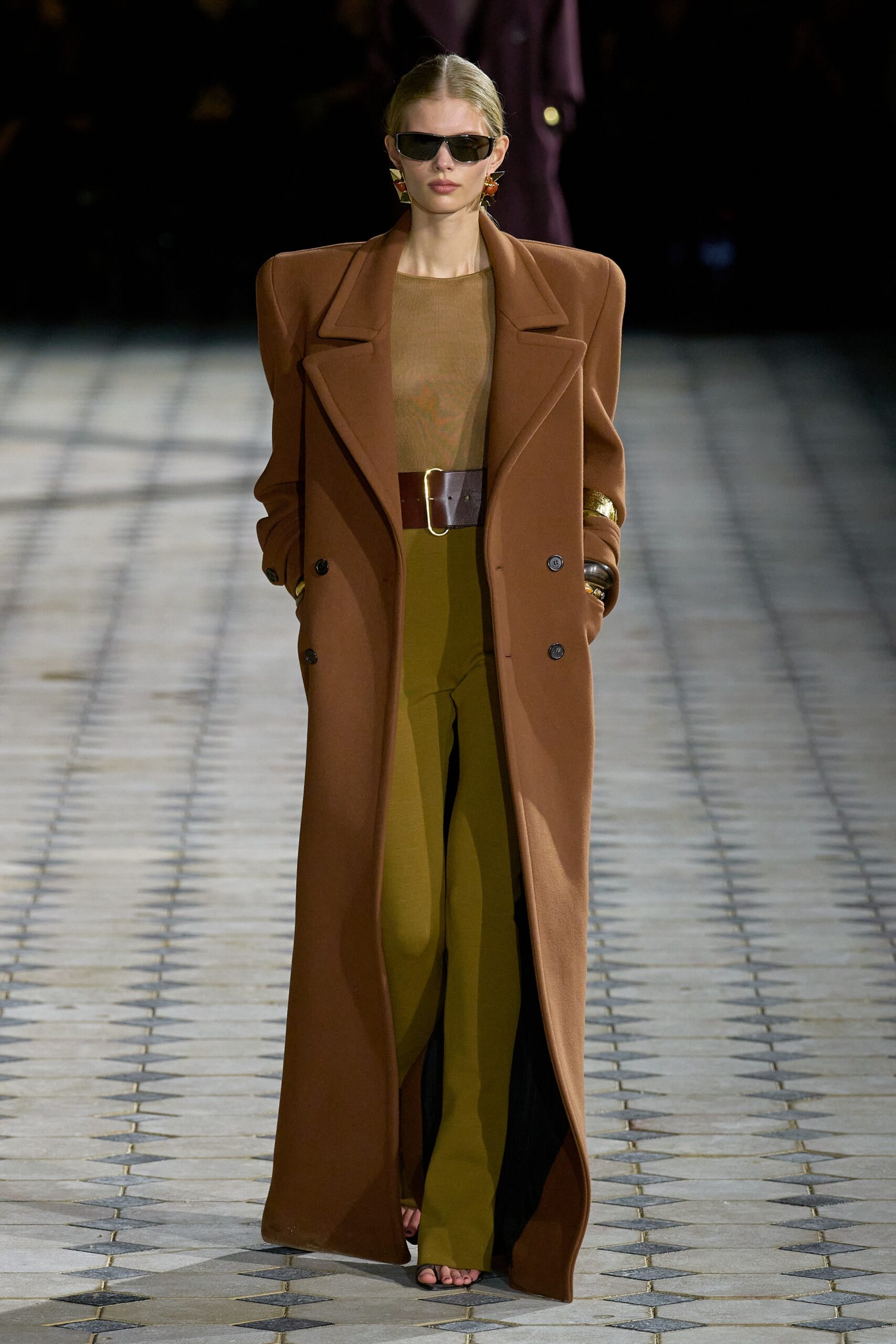 Saint Laurent S/S 23 Look 17