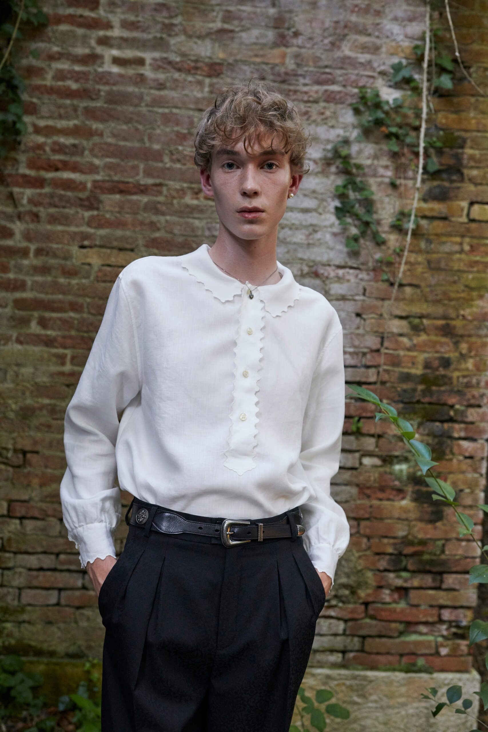 Saint Laurent S/S 22 Menswear Look 19