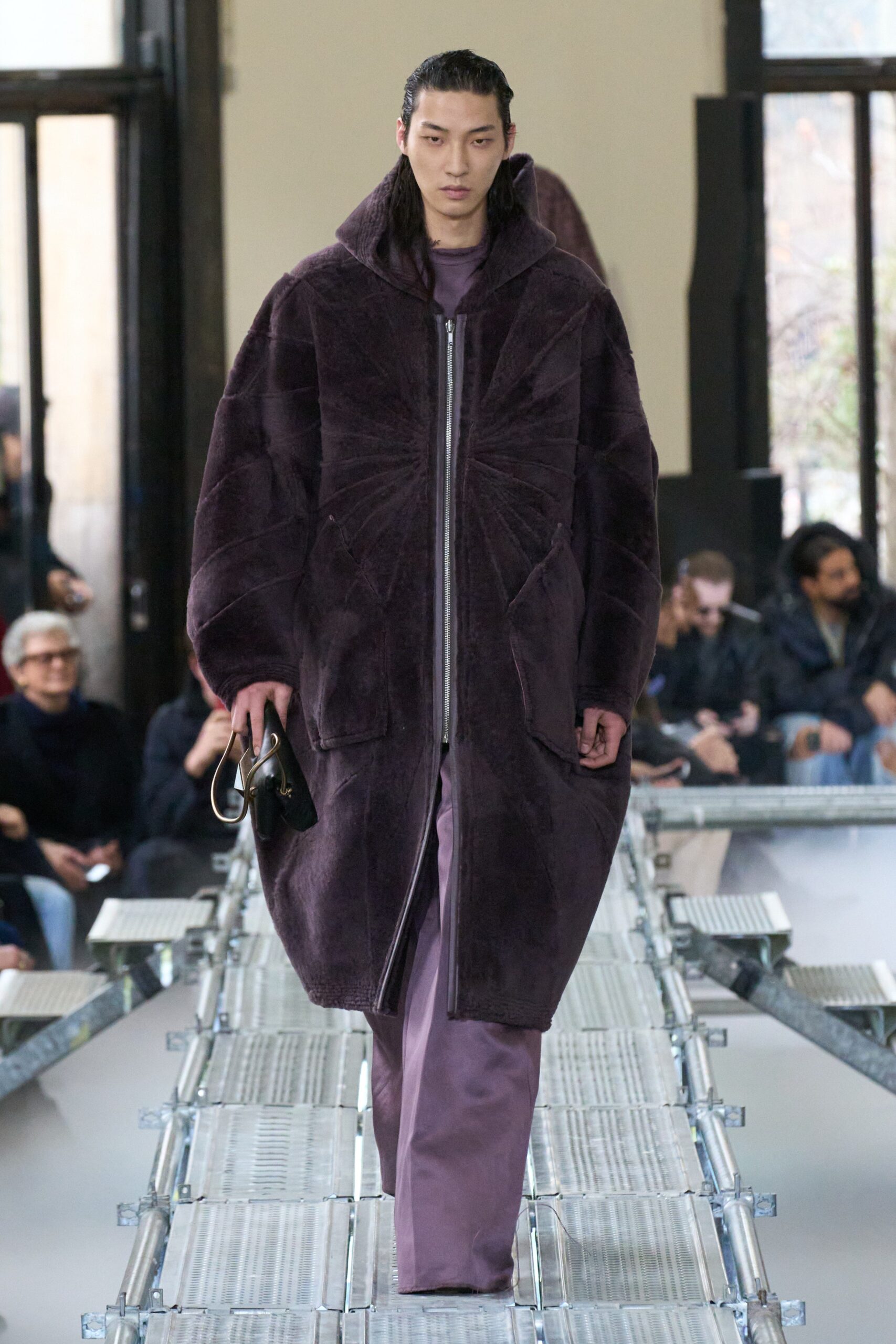 Rick Owens F/W 23 Menswear Look 19