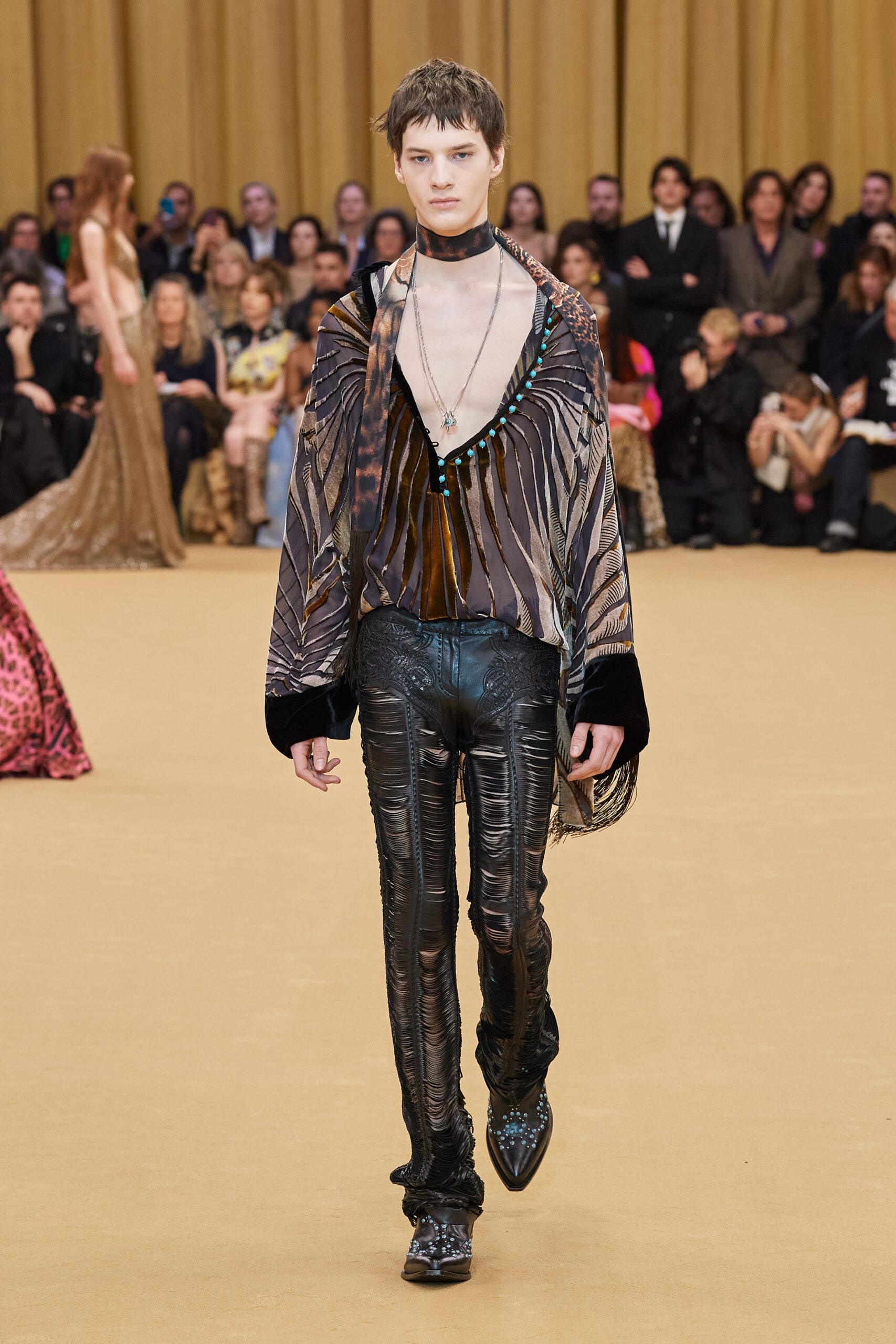 Roberto Cavalli F/W 23 Look 19