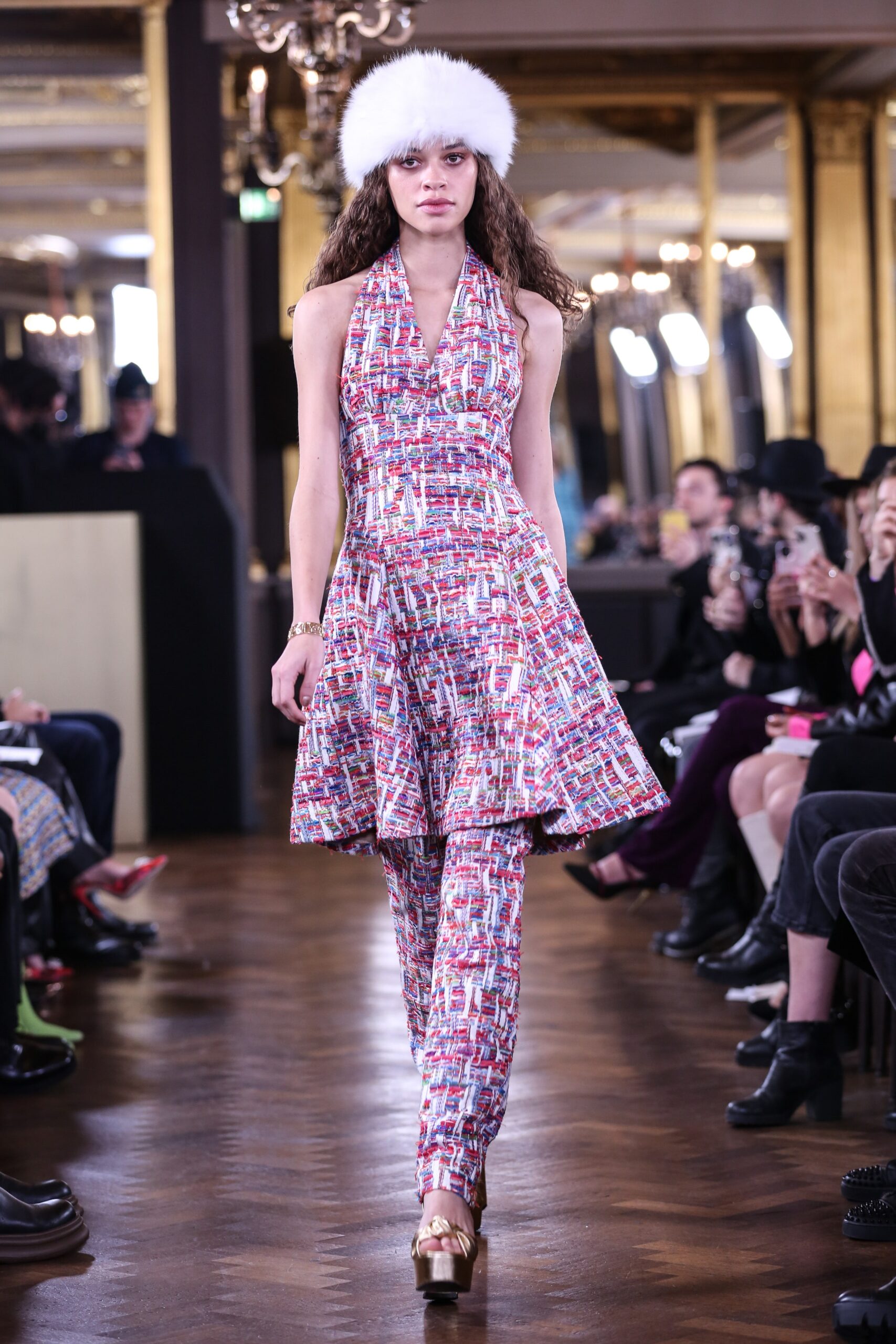 Rue Agthonis F/W 22 Look 20