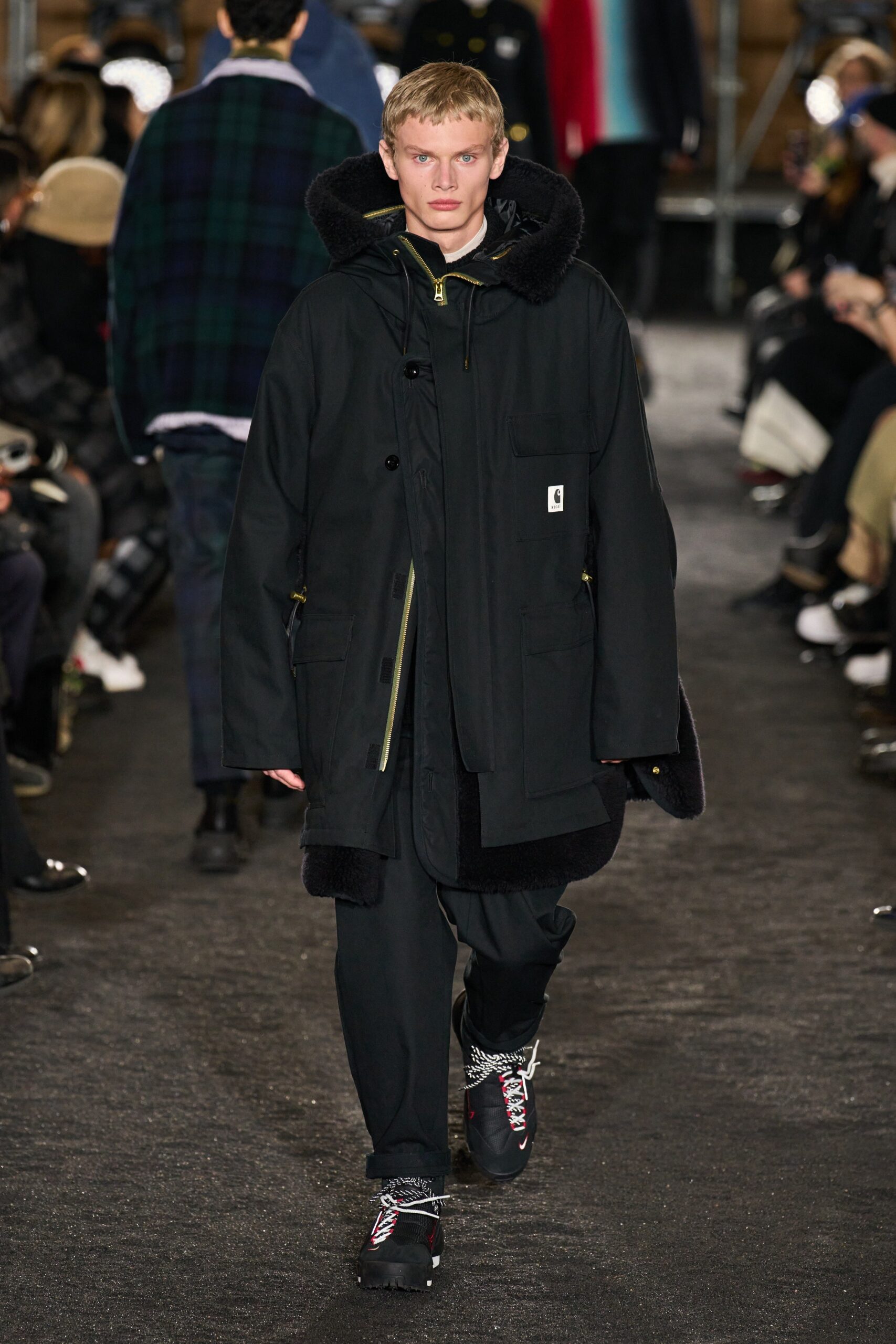Sacai F/W 23 Look 20