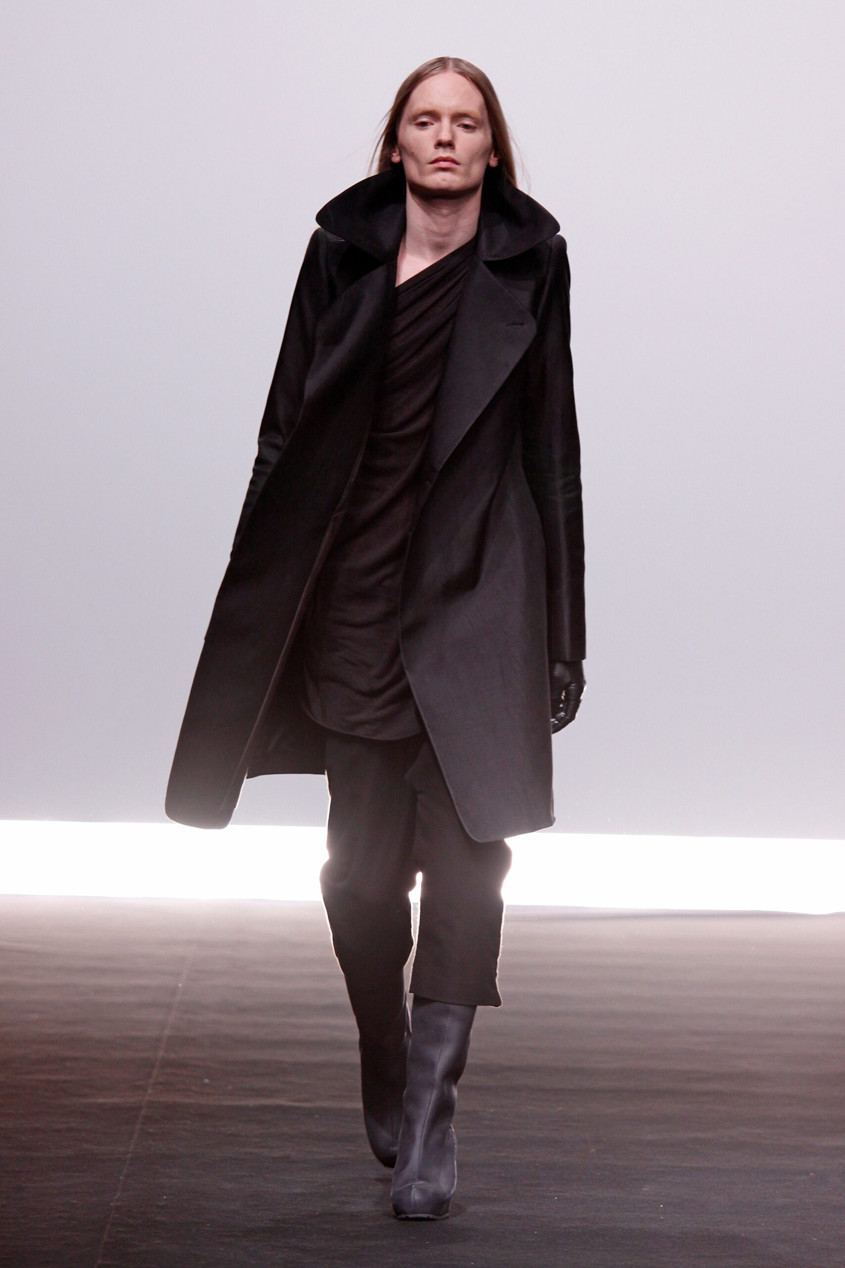 Rick Owens F/W 09 Menswear Look 21