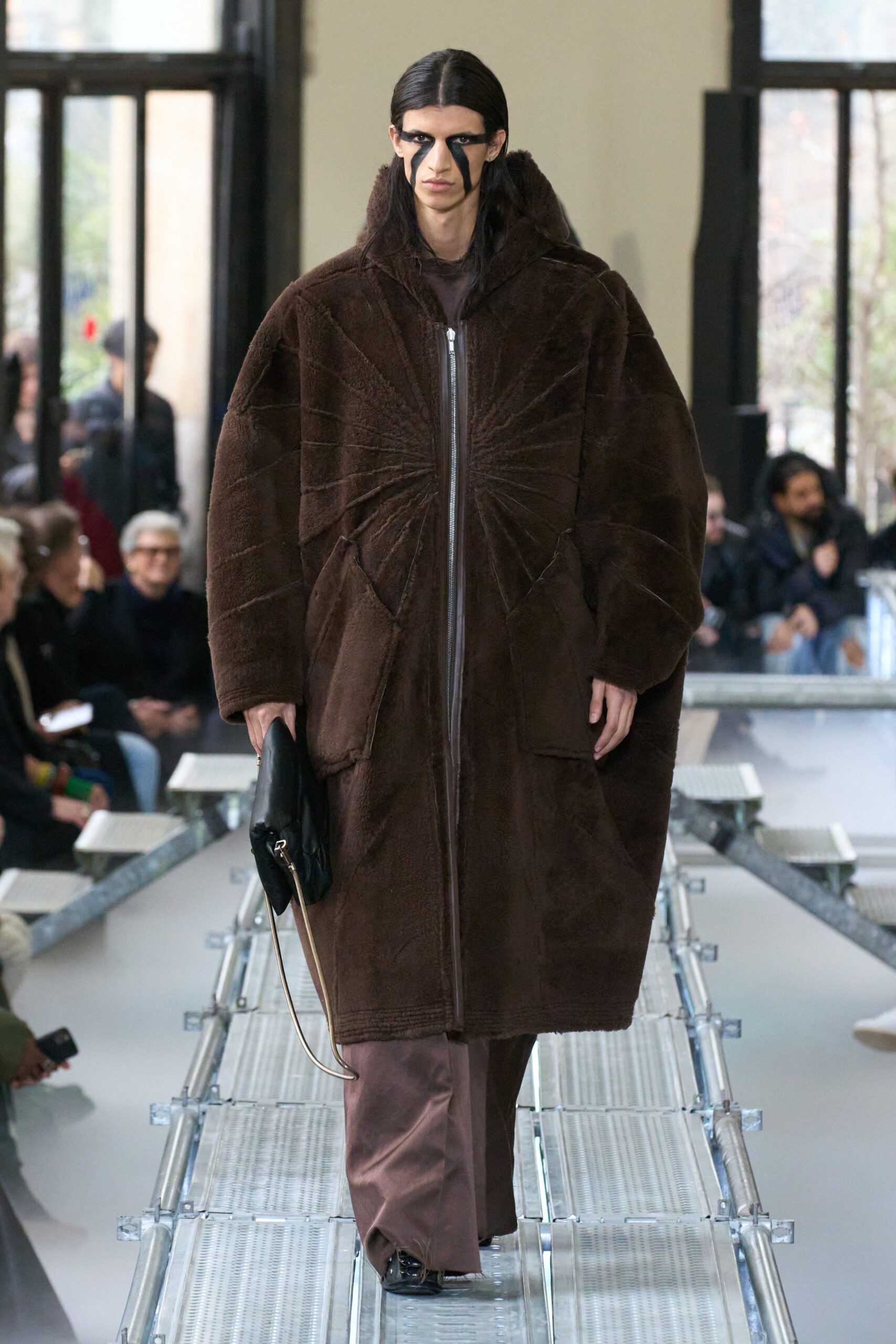 Rick Owens F/W 23 Menswear Look 21